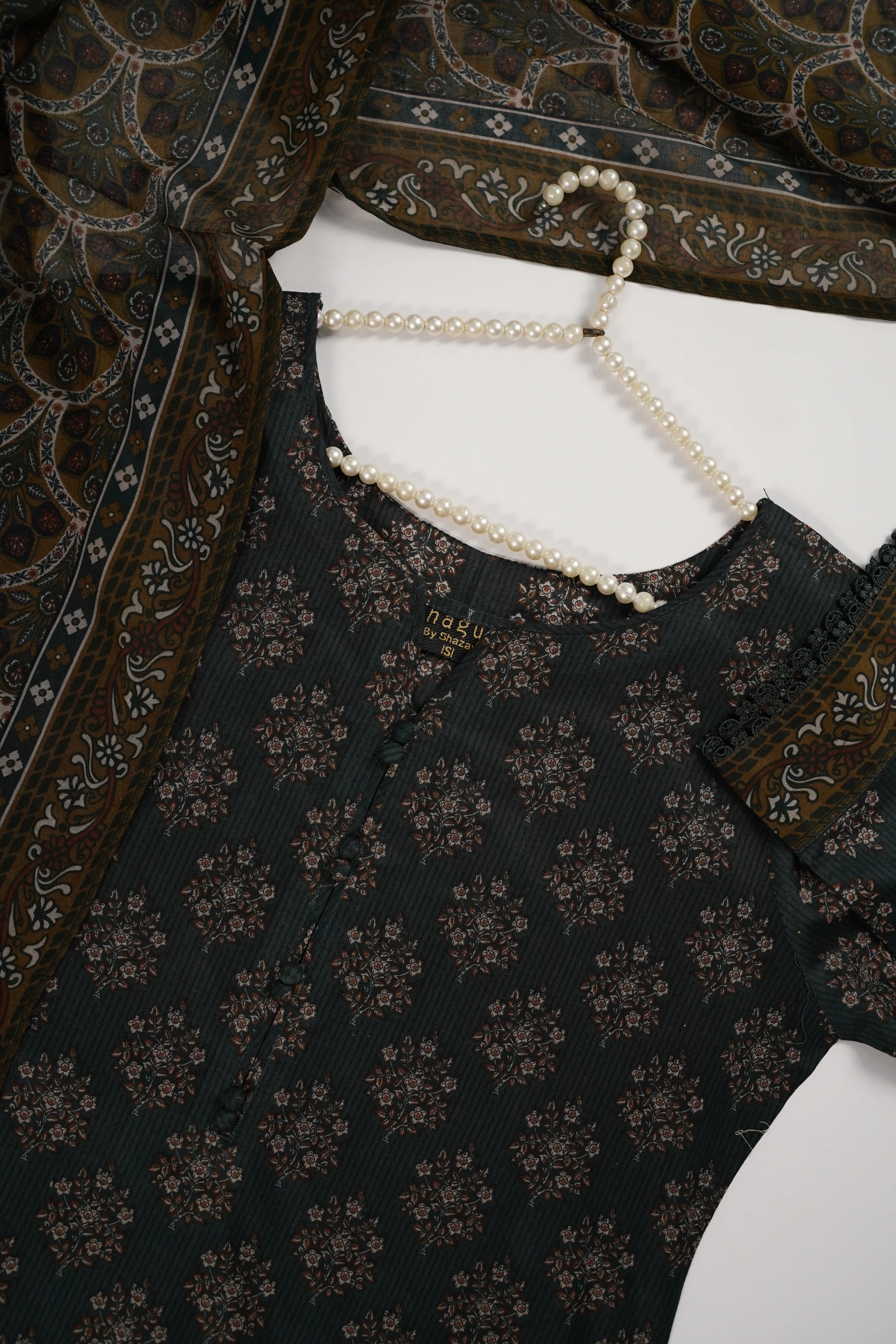 Original Tawakal Lawn Collection 3pc ZBZ-06 - Image 3