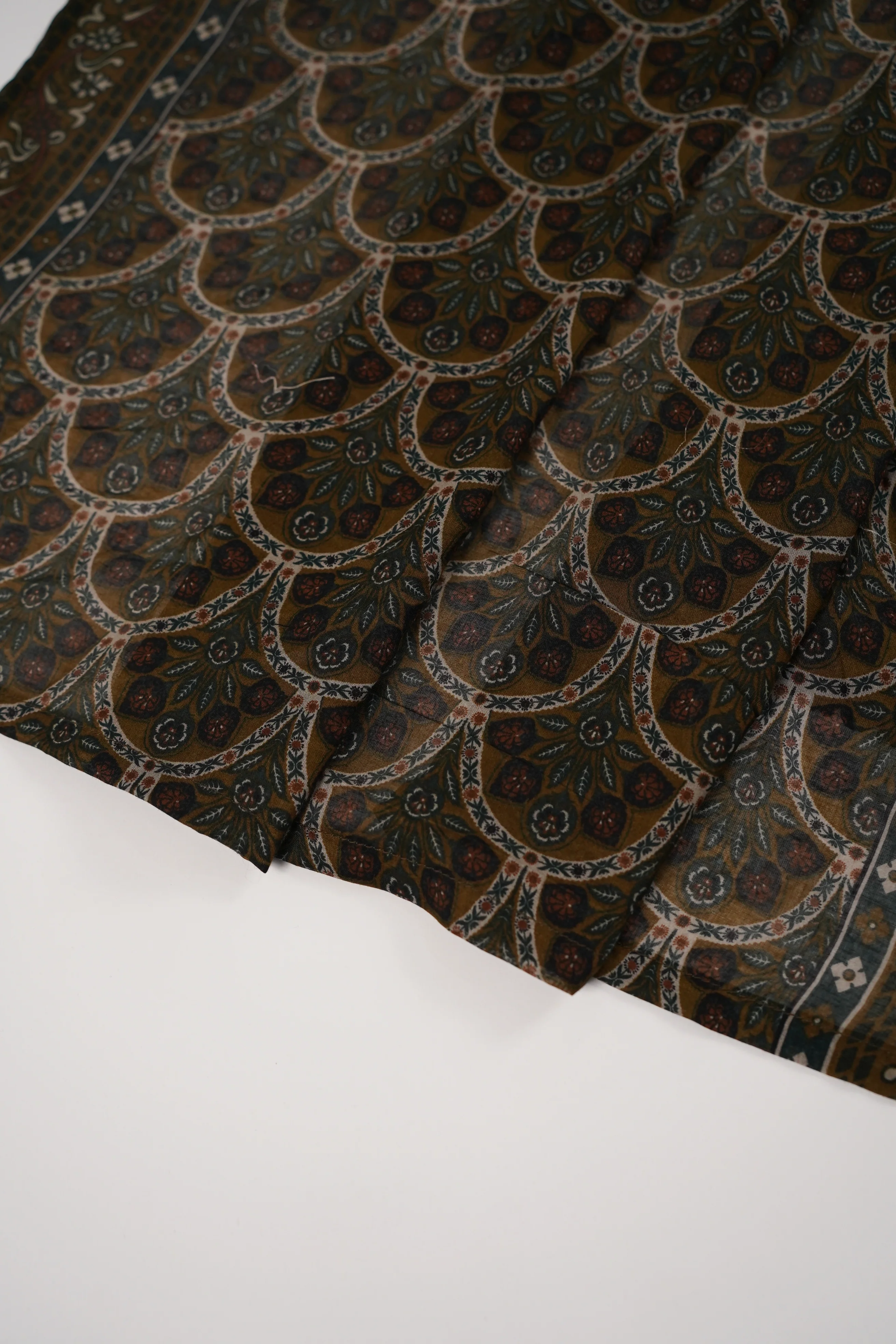 Original Tawakal Lawn Collection 3pc ZBZ-06 - Image 9