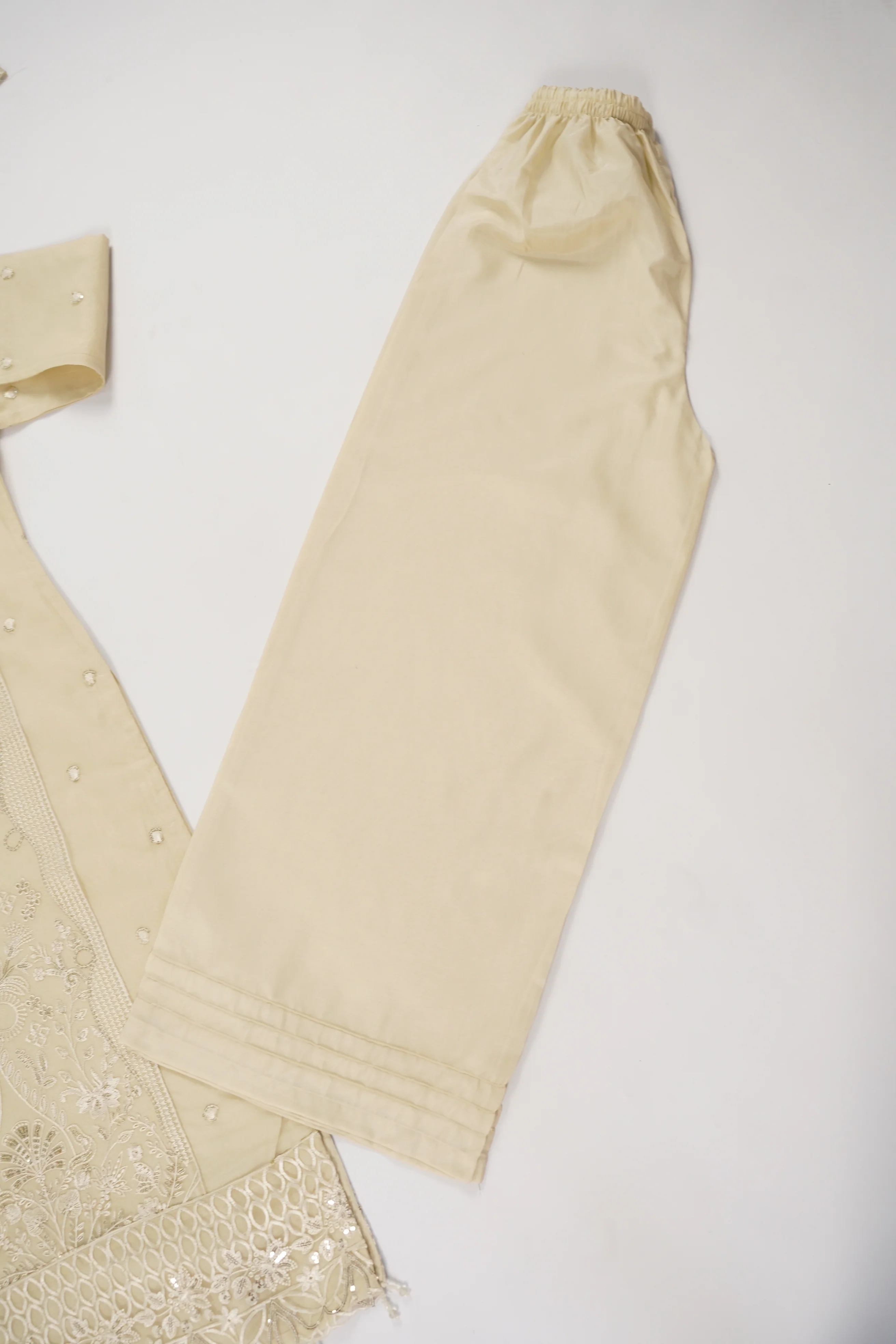 Rang-e-Noor Eid Collection CBV-02 - Image 10