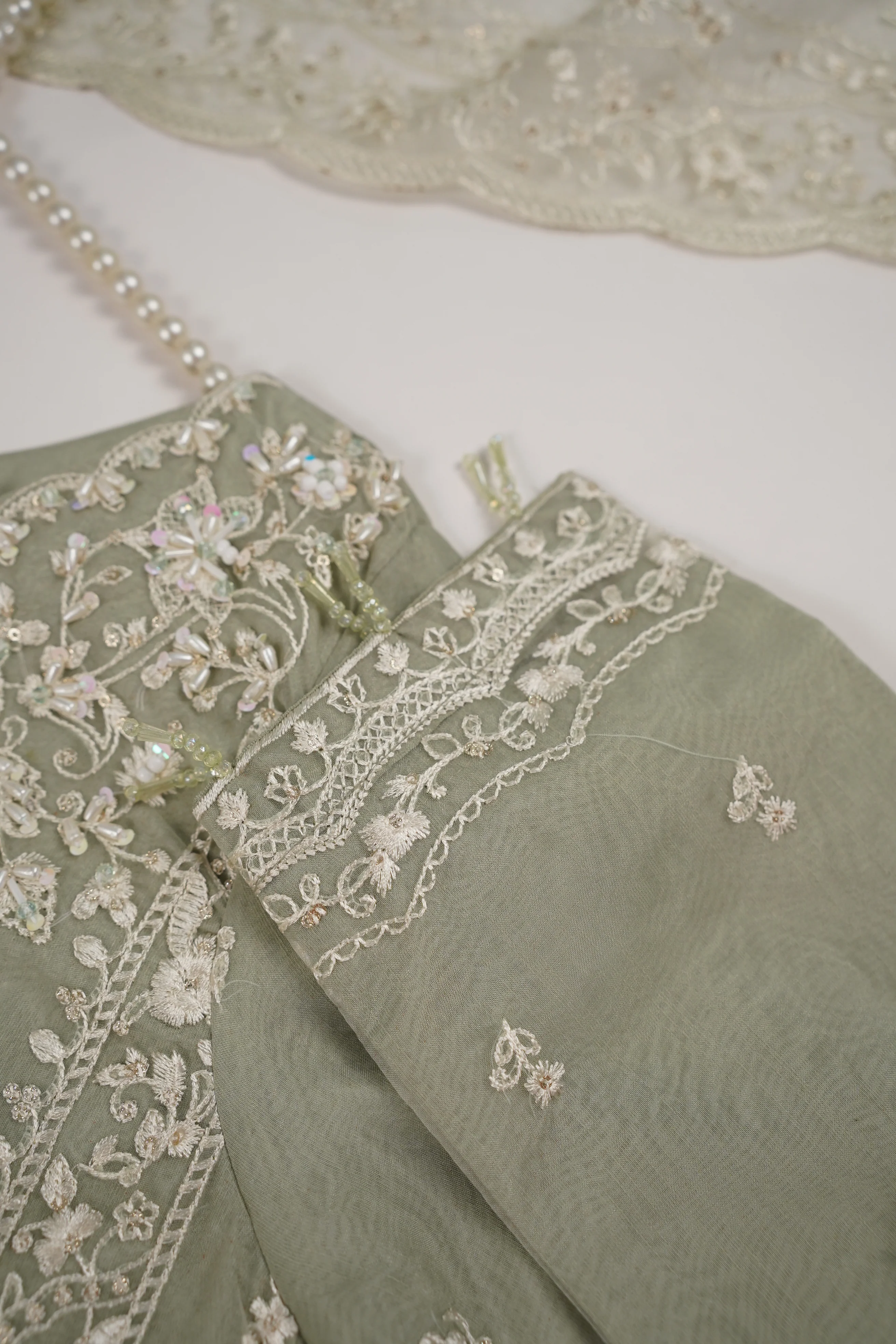 Rang-e-Noor Eid Collection DS-02 - Image 11