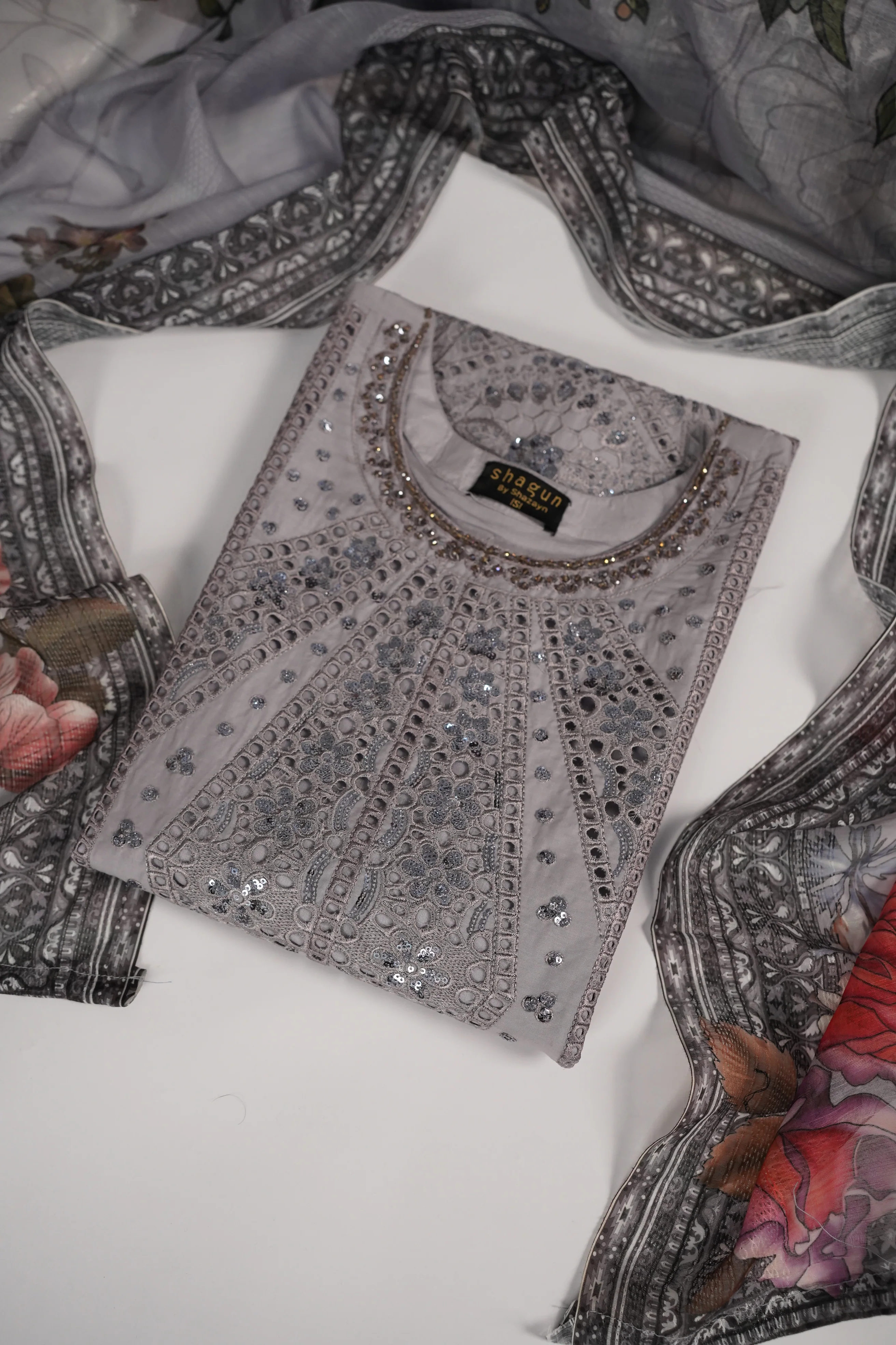 Rang-e-Noor Eid Collection GZ-02 - Image 2