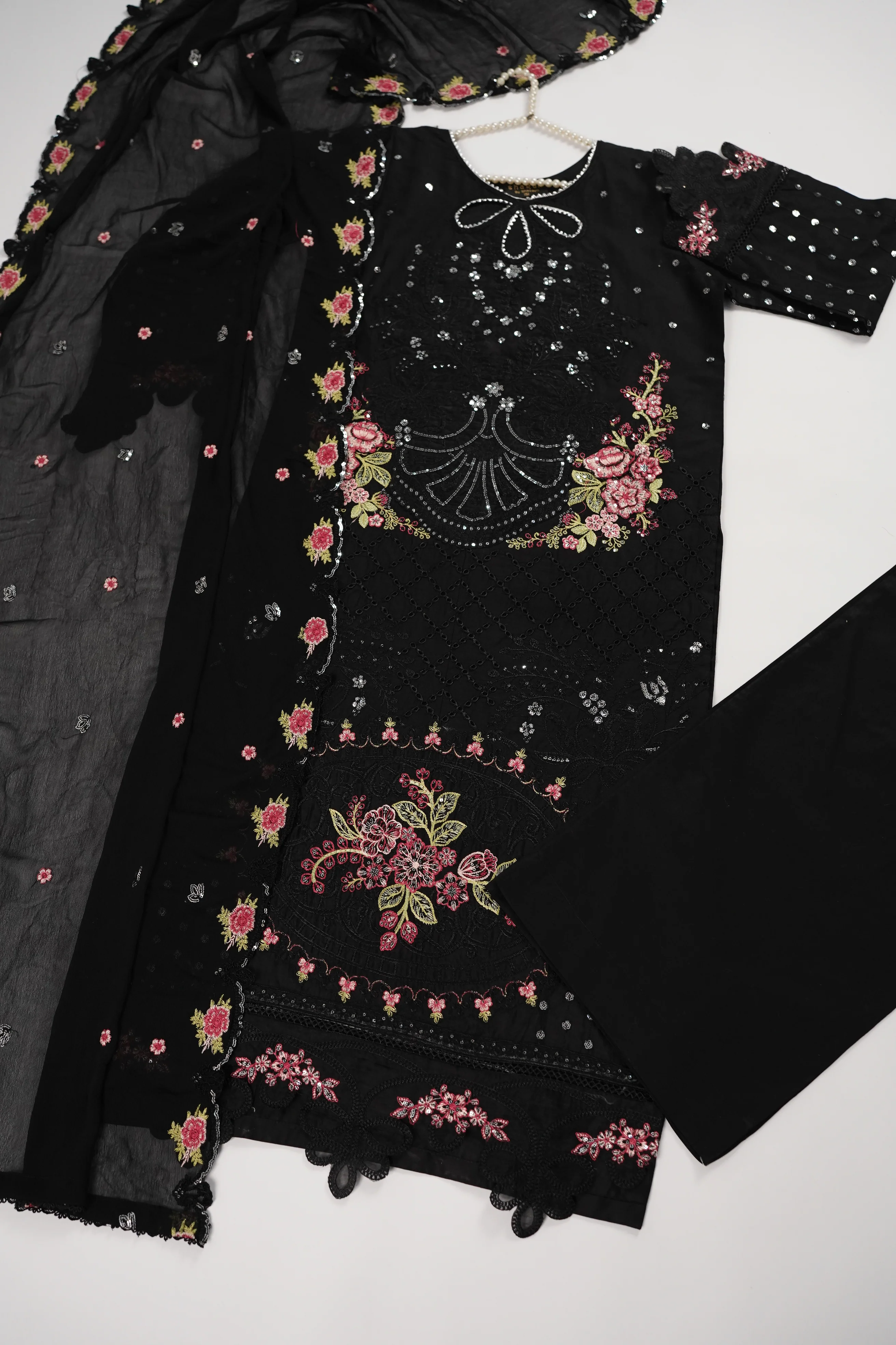 Rang-e-Noor Eid Collection GZ-03 - Image 6