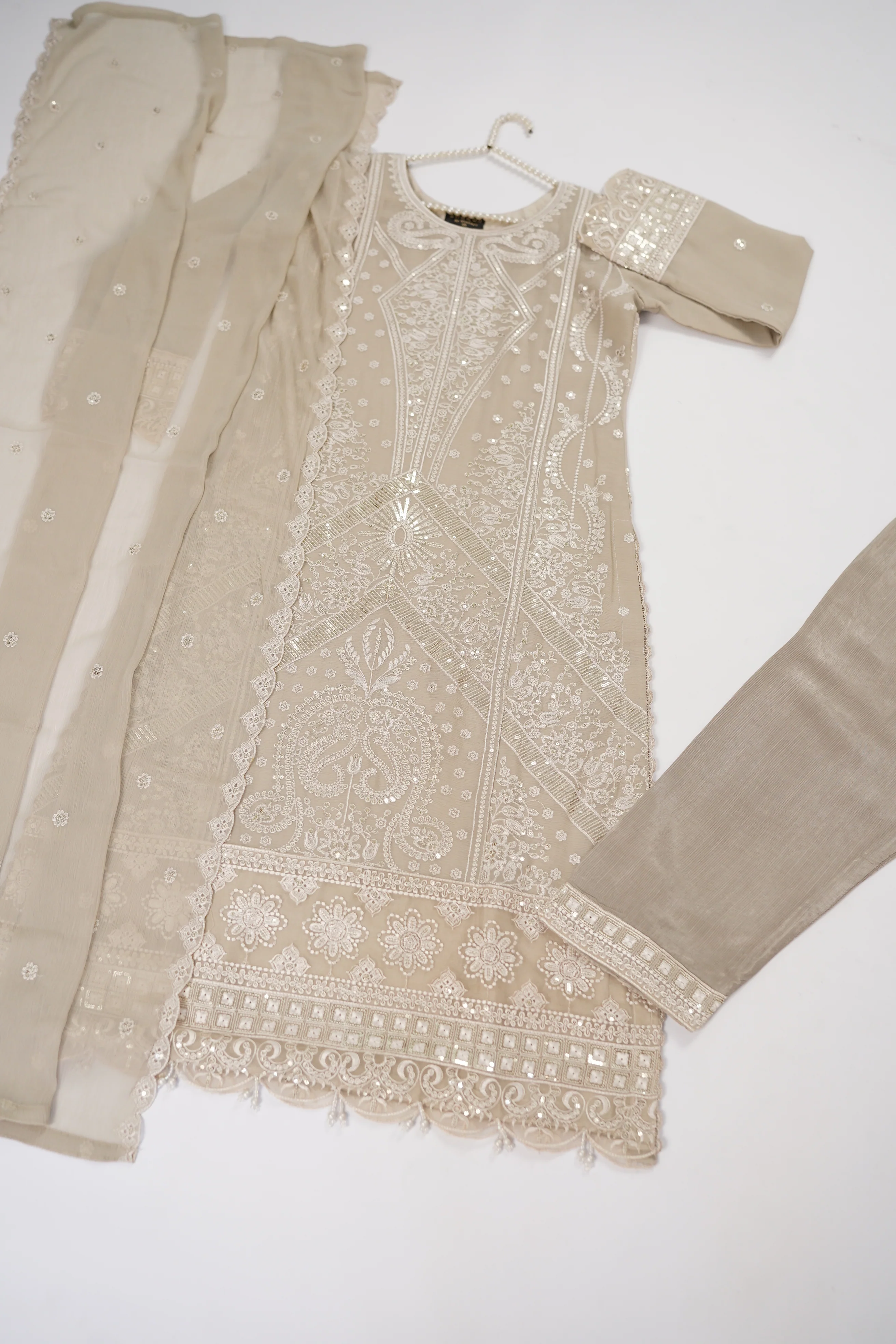 Rang-e-Noor Eid Collection UB-02 - Image 6