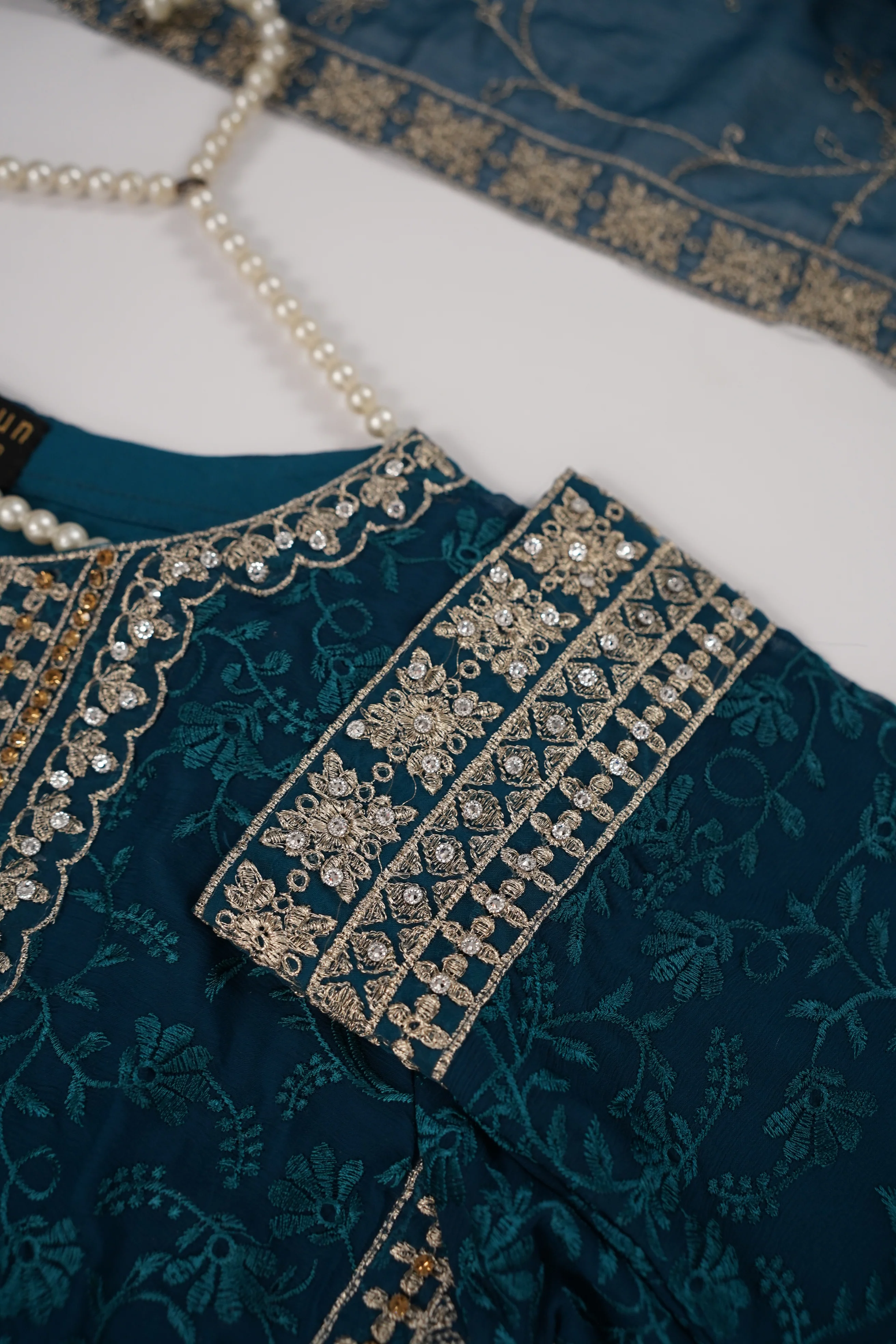 Rang-e-Noor Eid Collection UB-09 - Image 4