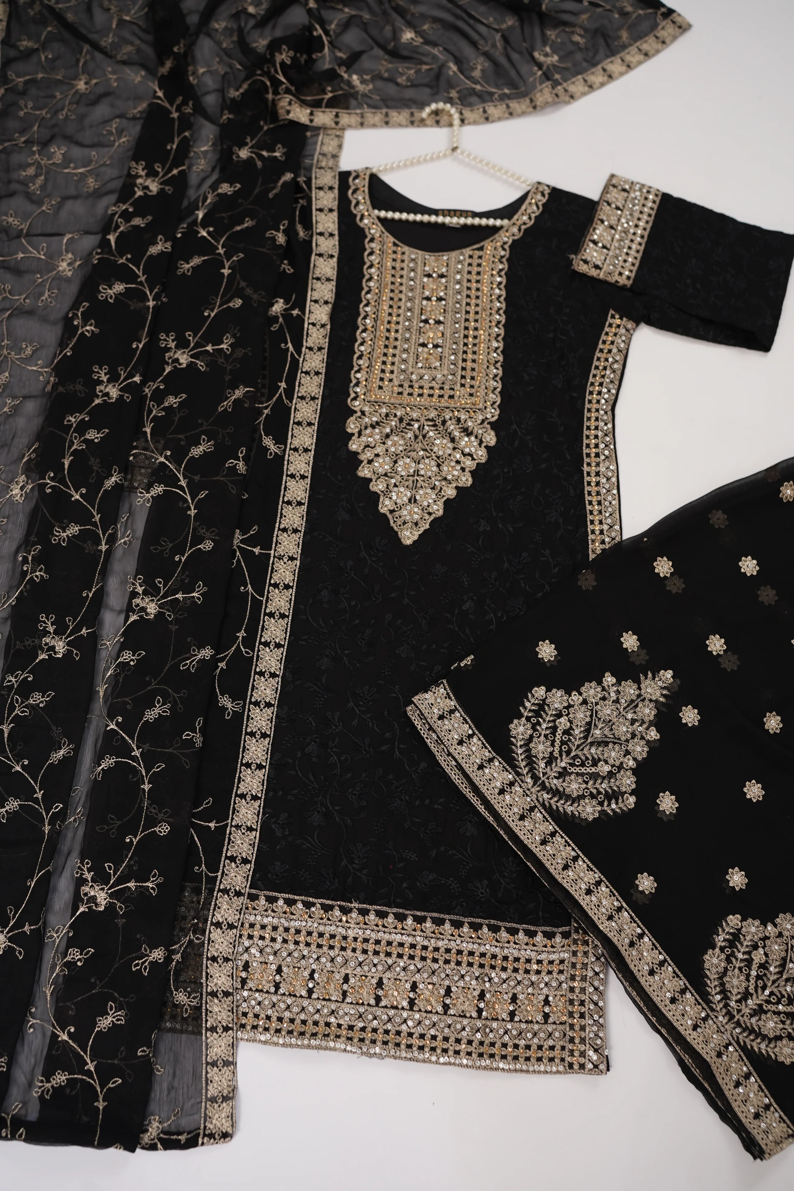 Rang-e-Noor Eid Collection UB-10 - Image 9