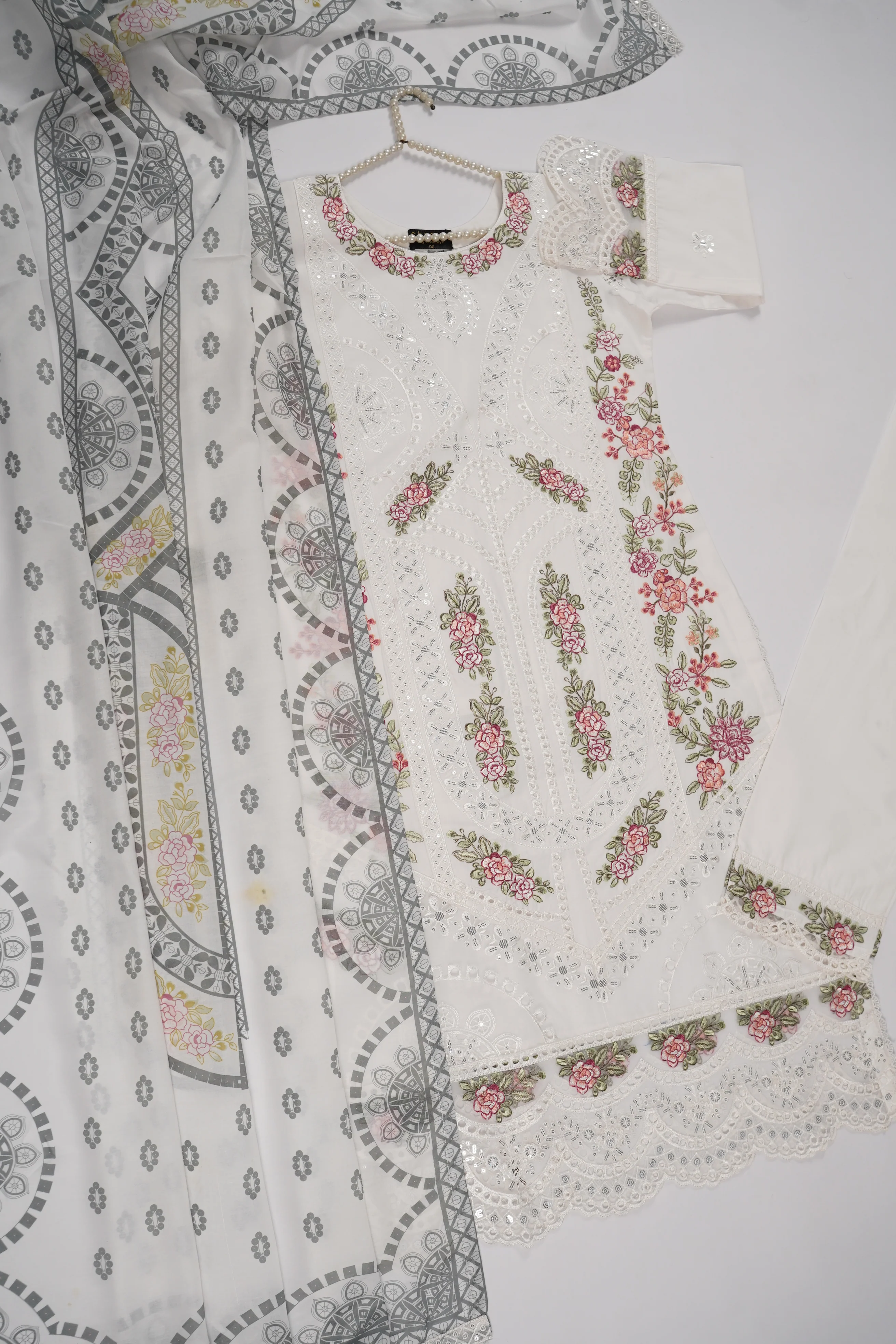Rang-e-Noor Eid Collection UB-15