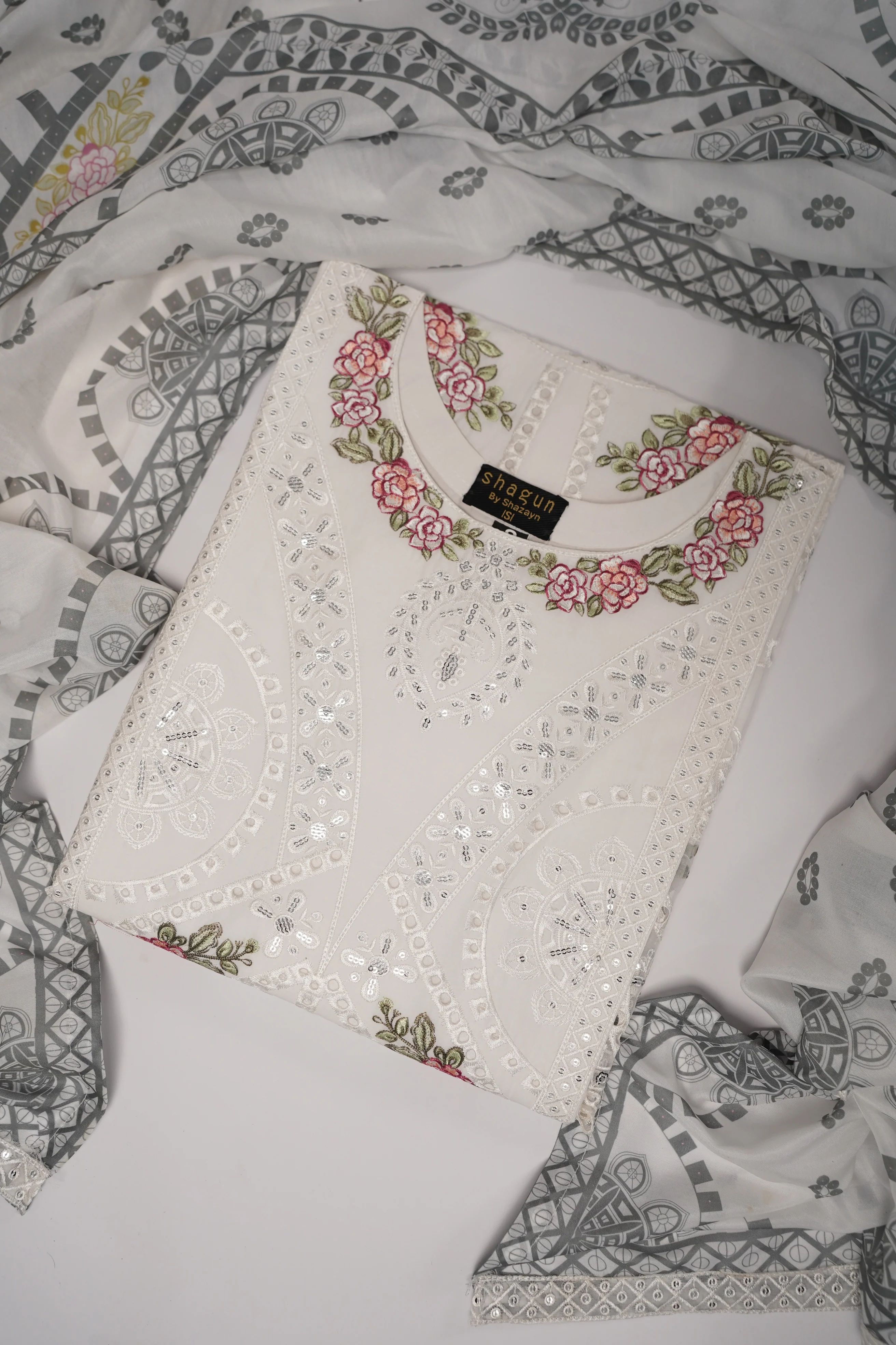 Rang-e-Noor Eid Collection UB-15 - Image 2