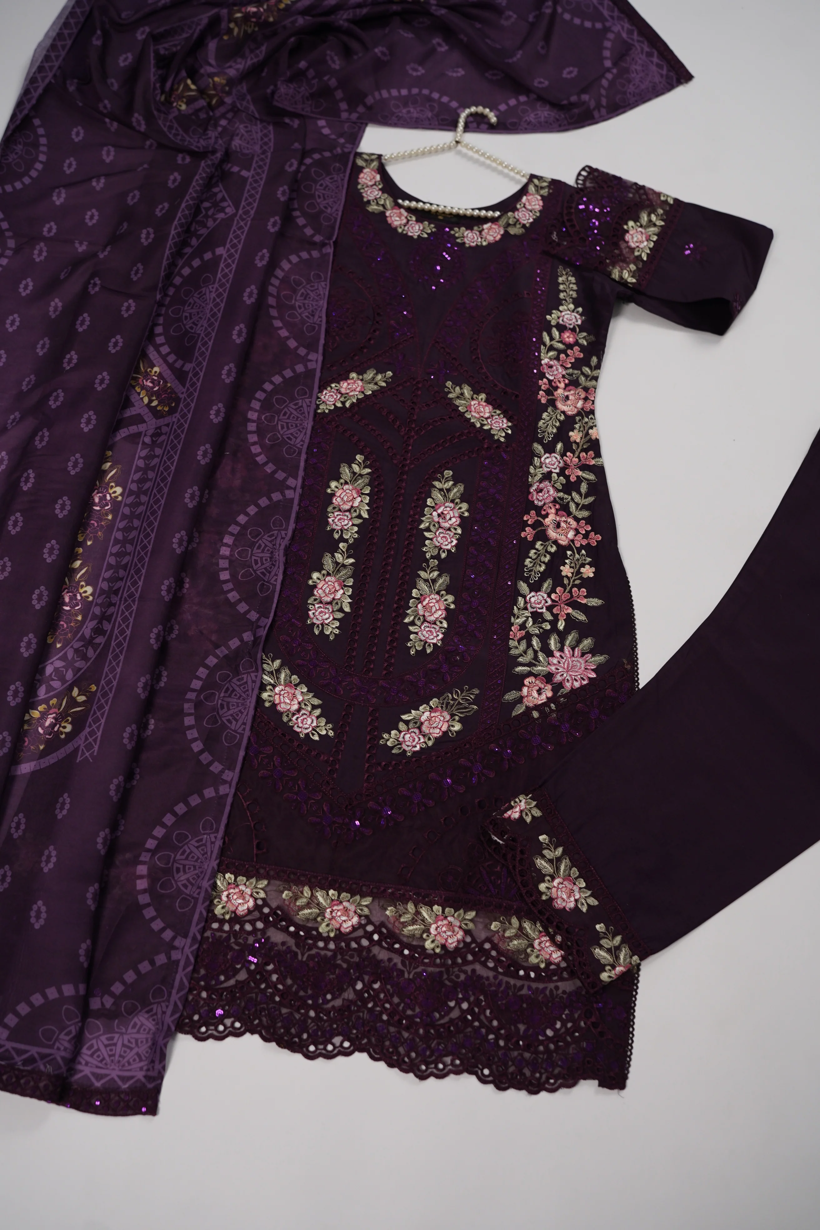 Rang-e-Noor Eid Collection UB-16 - Image 6