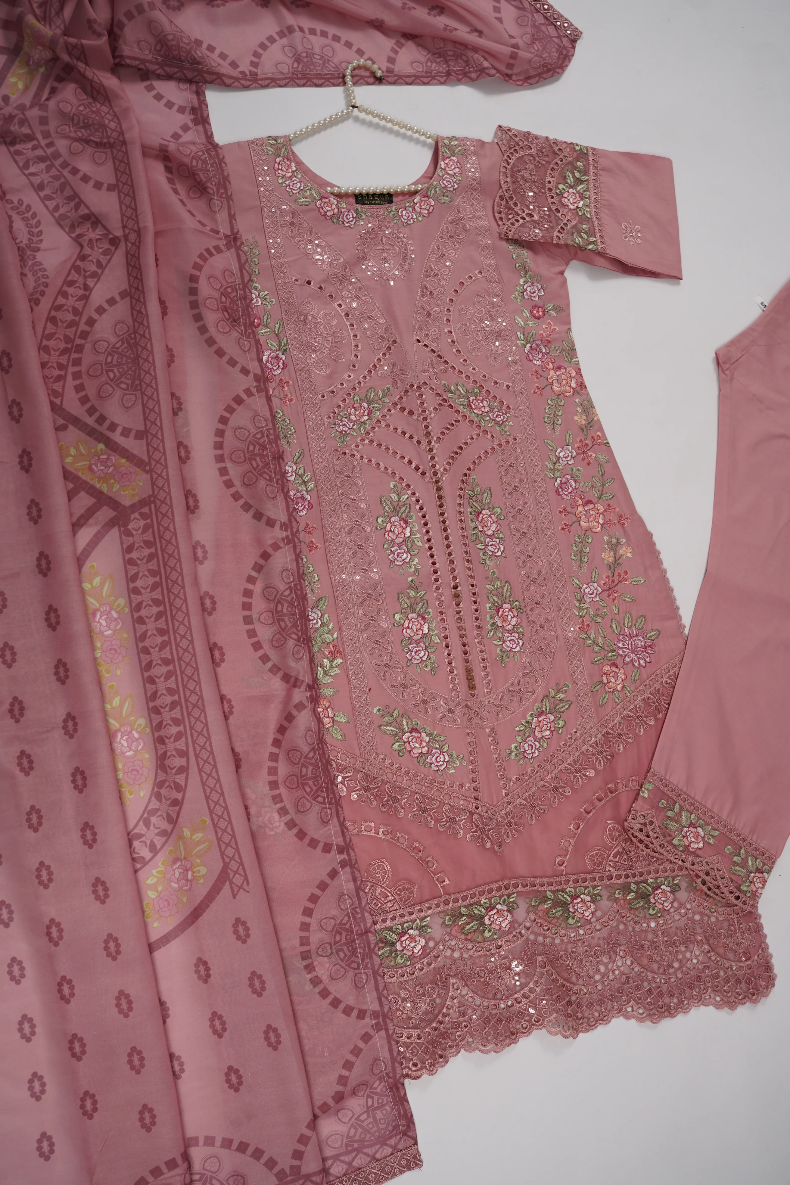 Rang-e-Noor Eid Collection UB-17