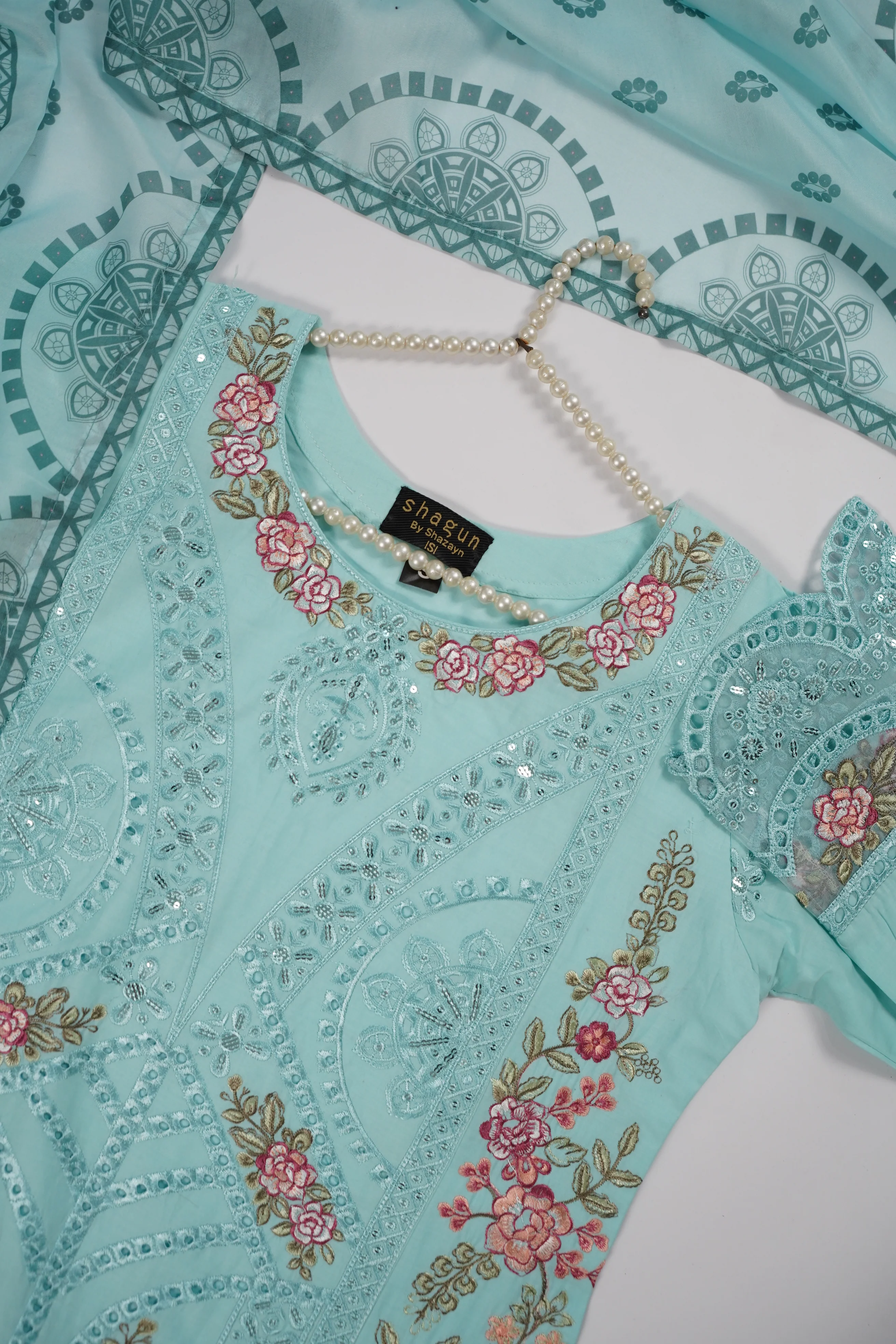 Rang-e-Noor Eid Collection UB-18 - Image 3