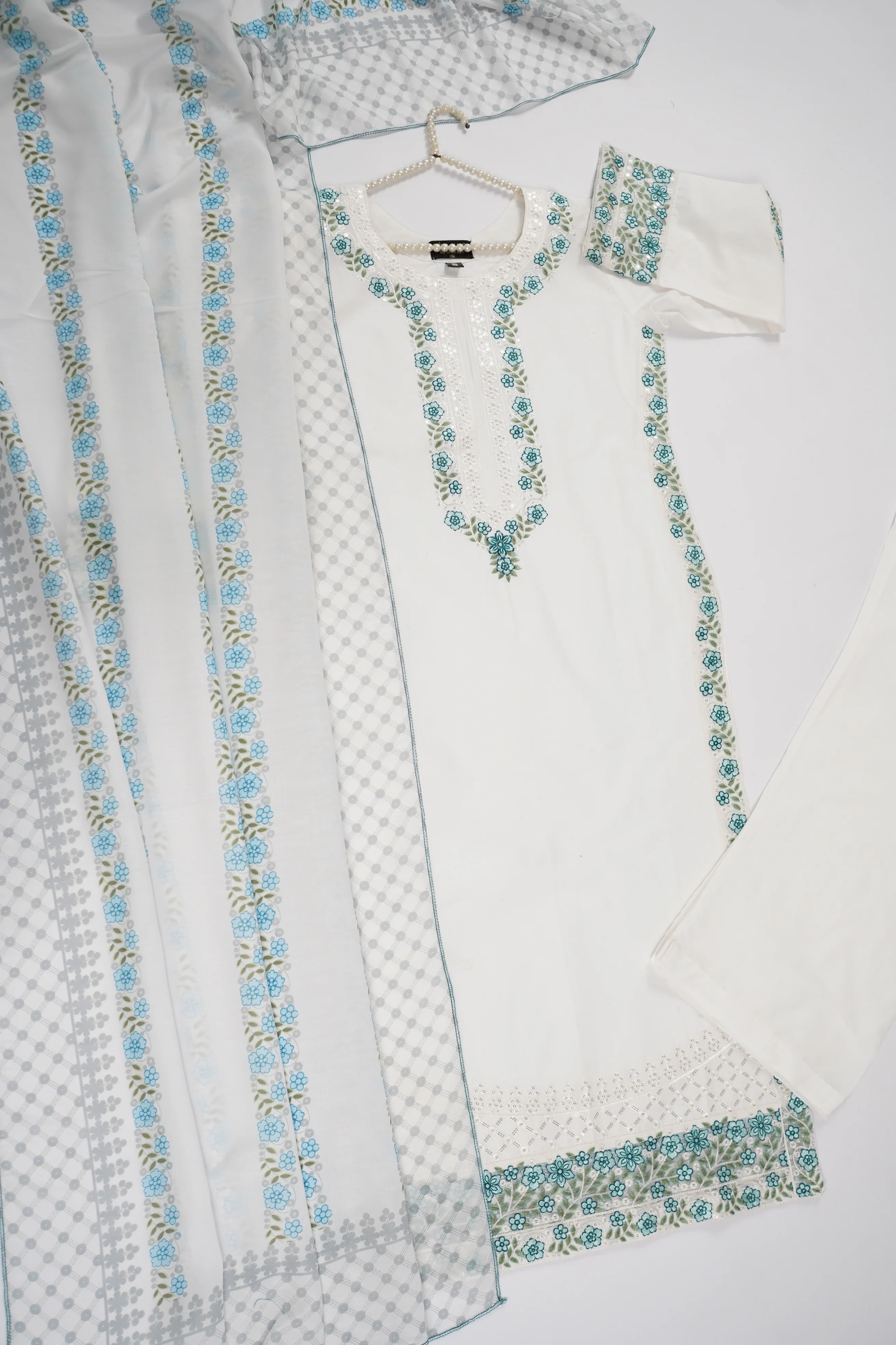 Rang-e-Noor Eid Collection UB-19