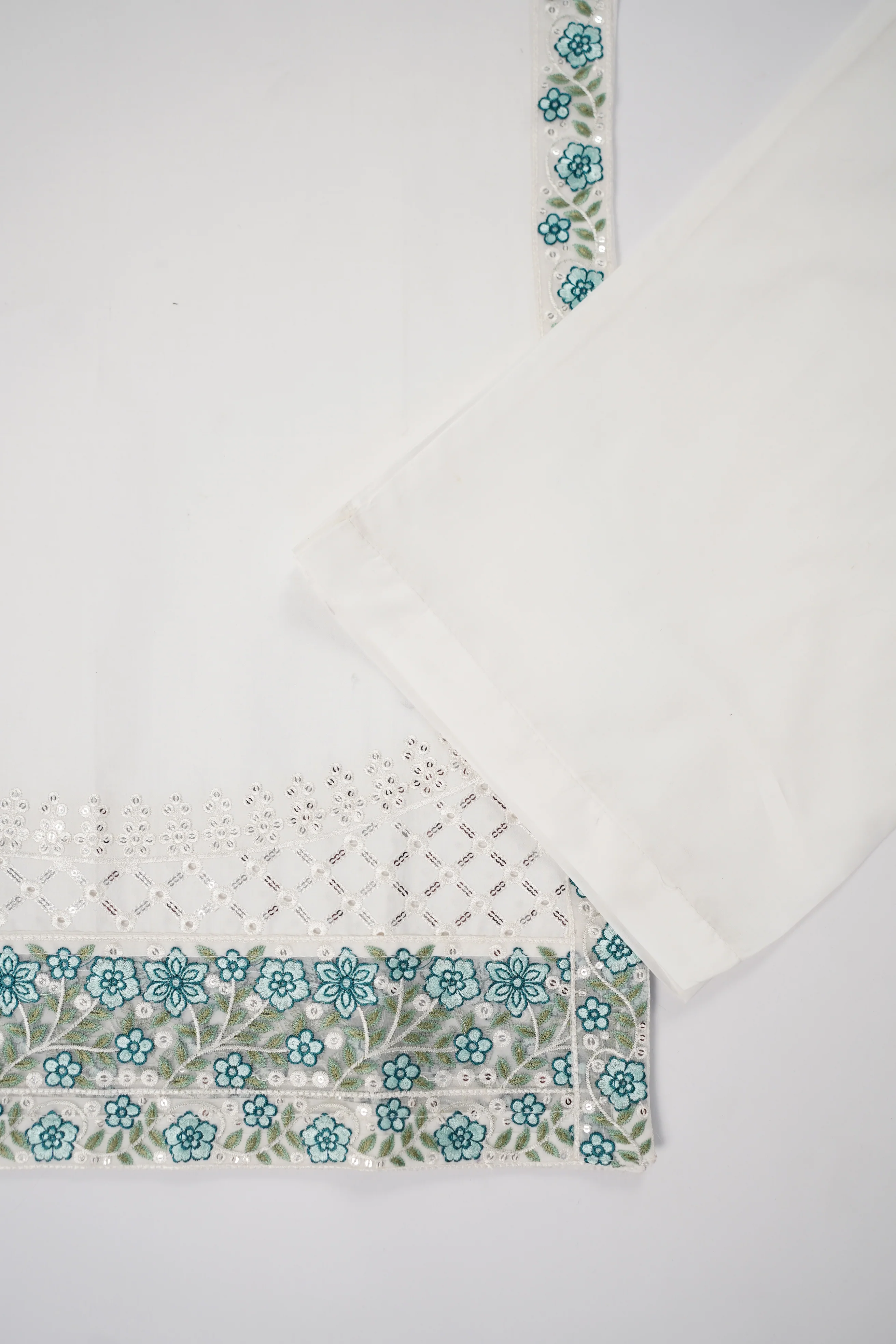Rang-e-Noor Eid Collection UB-19 - Image 5