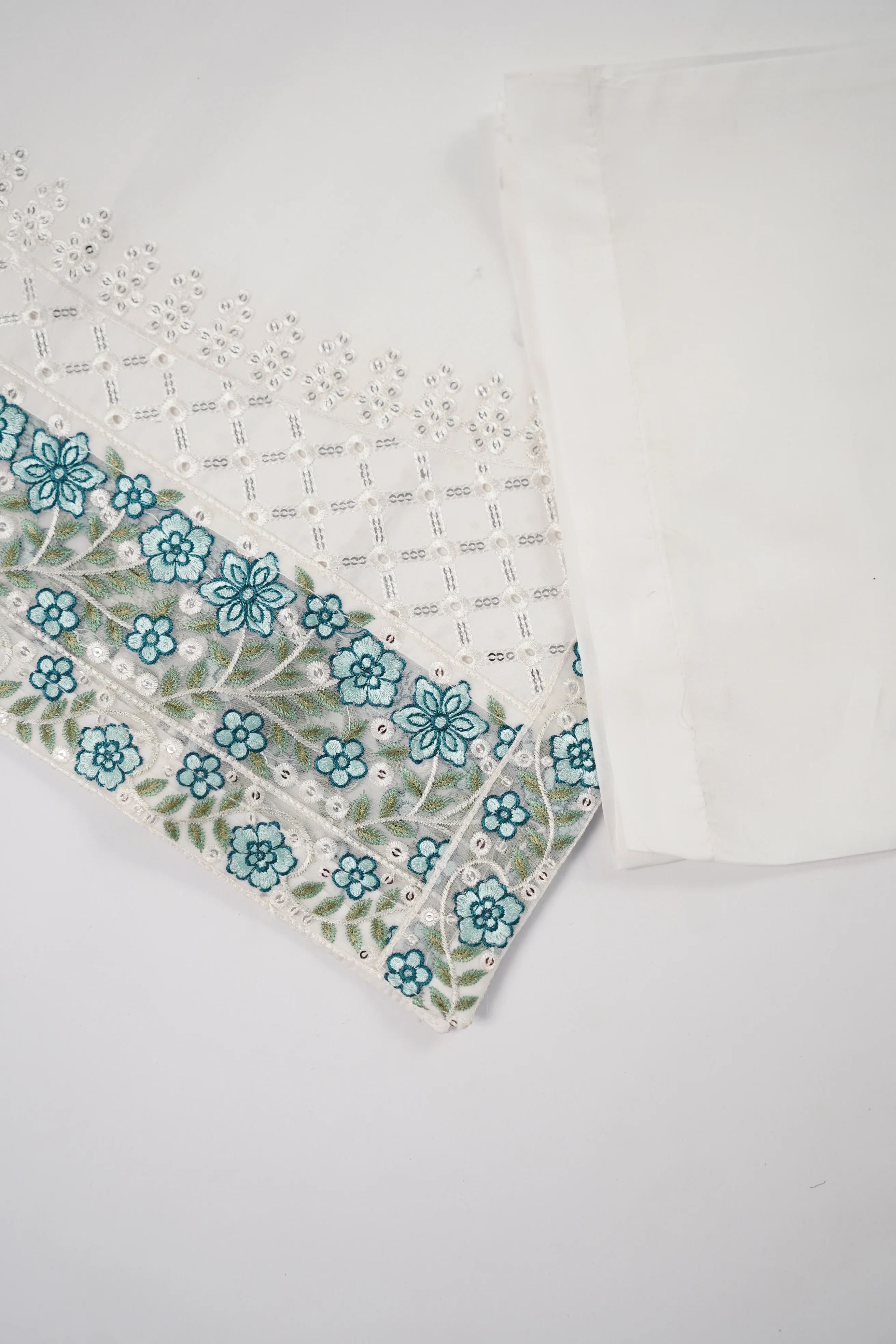 Rang-e-Noor Eid Collection UB-19 - Image 8