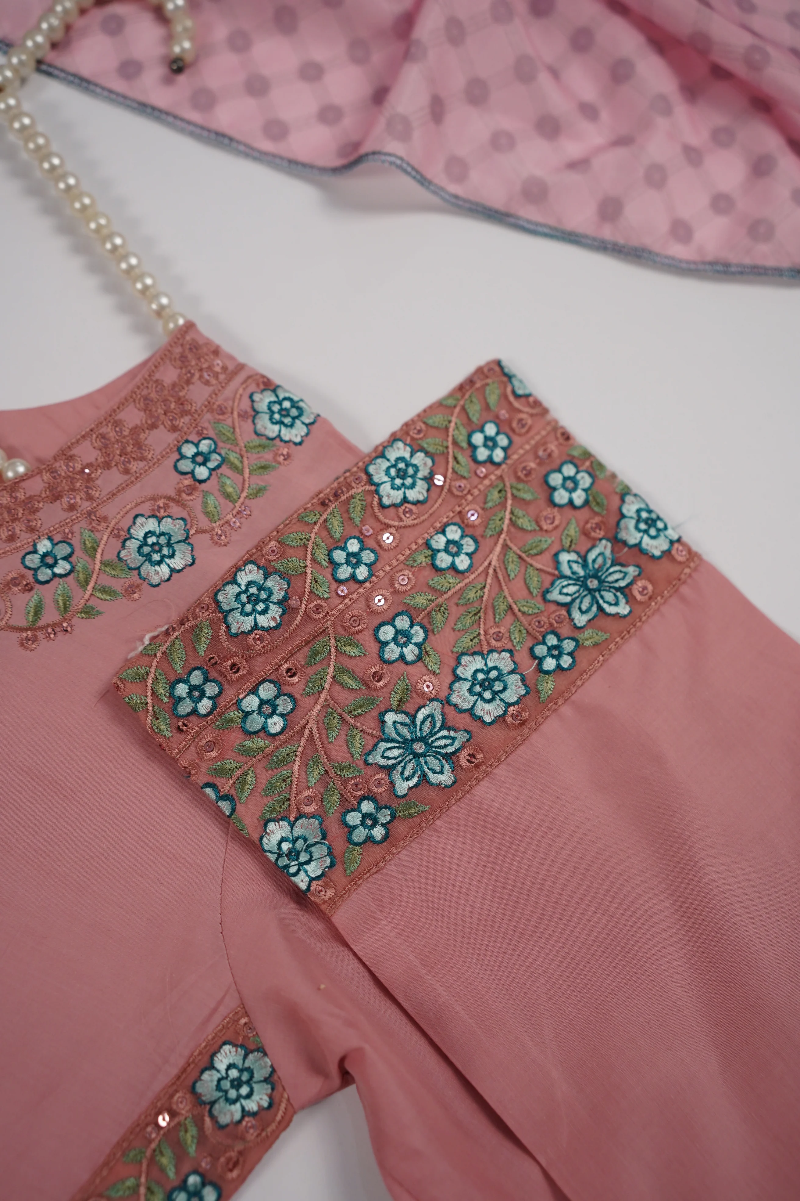Rang-e-Noor Eid Collection UB-20 - Image 4