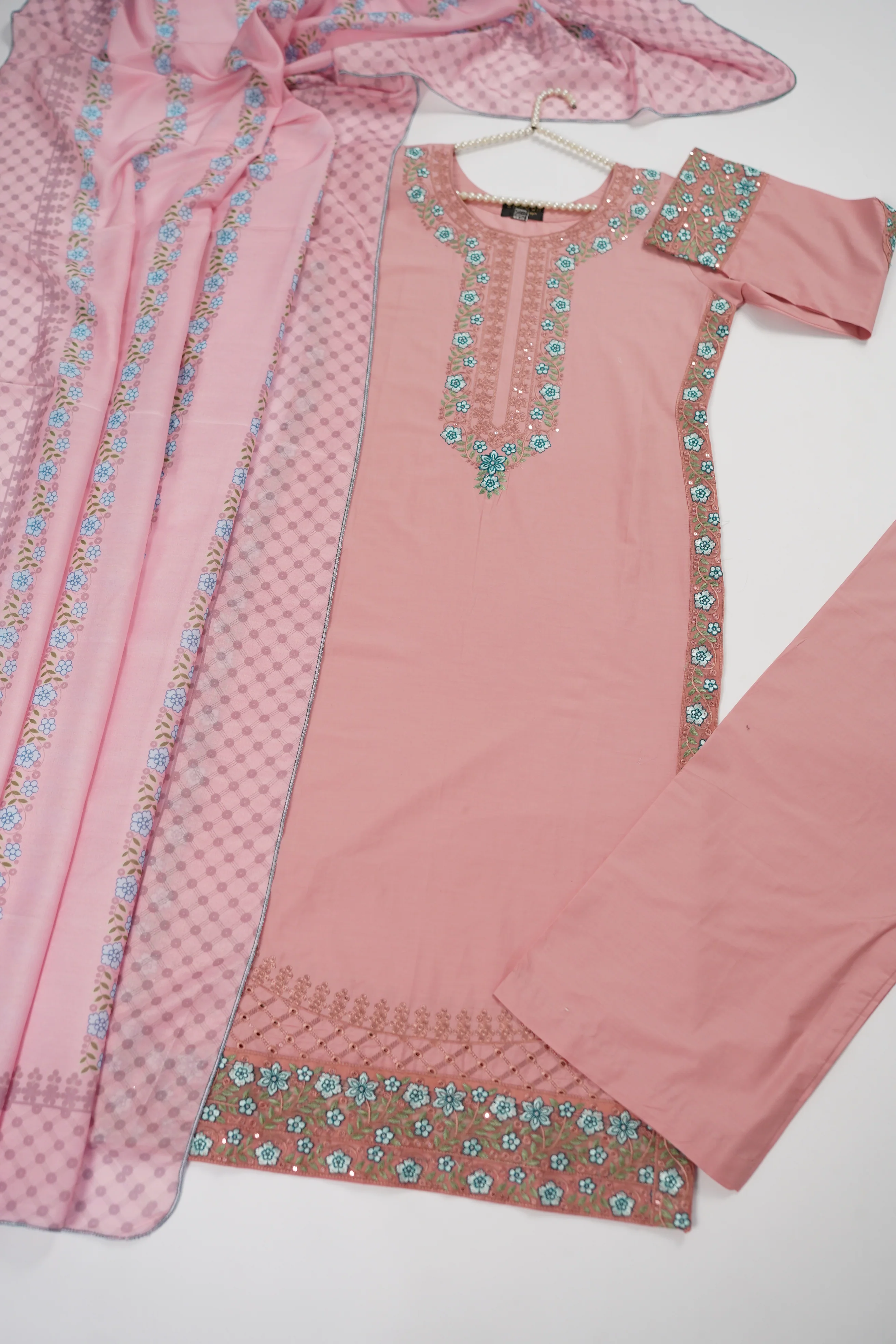 Rang-e-Noor Eid Collection UB-20 - Image 6