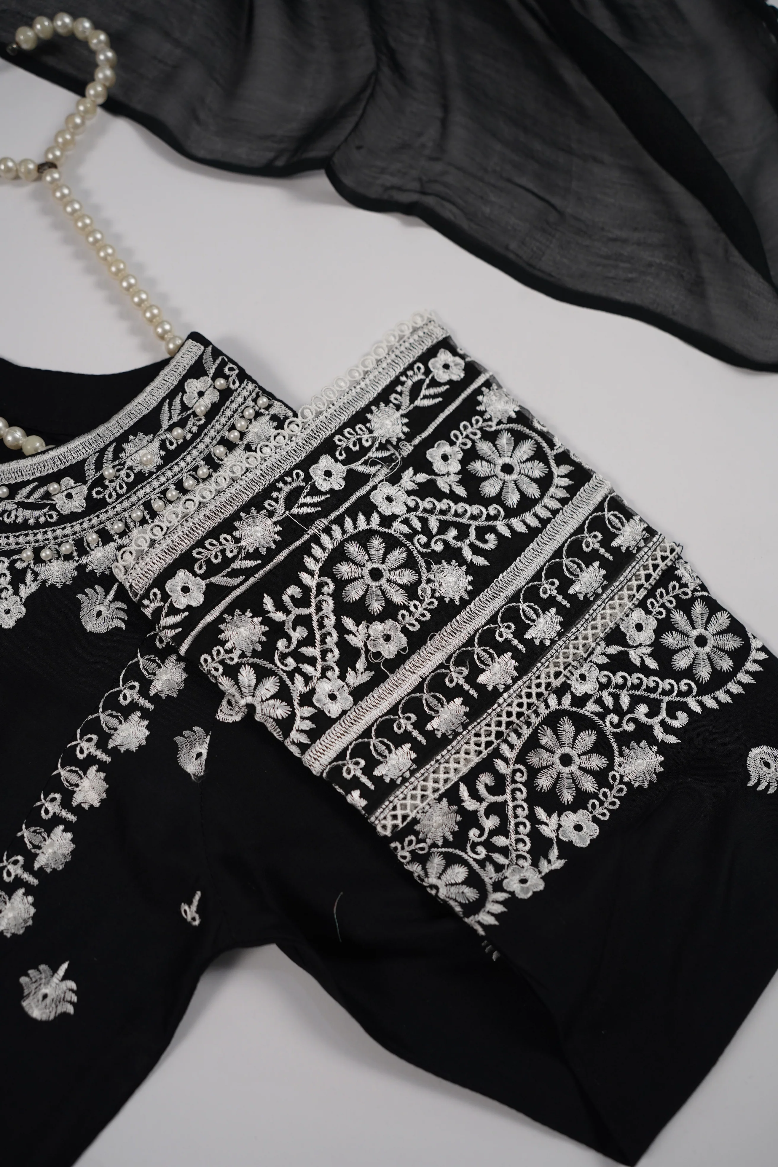 Rang-e-Noor Eid Collection UB-24 - Image 4