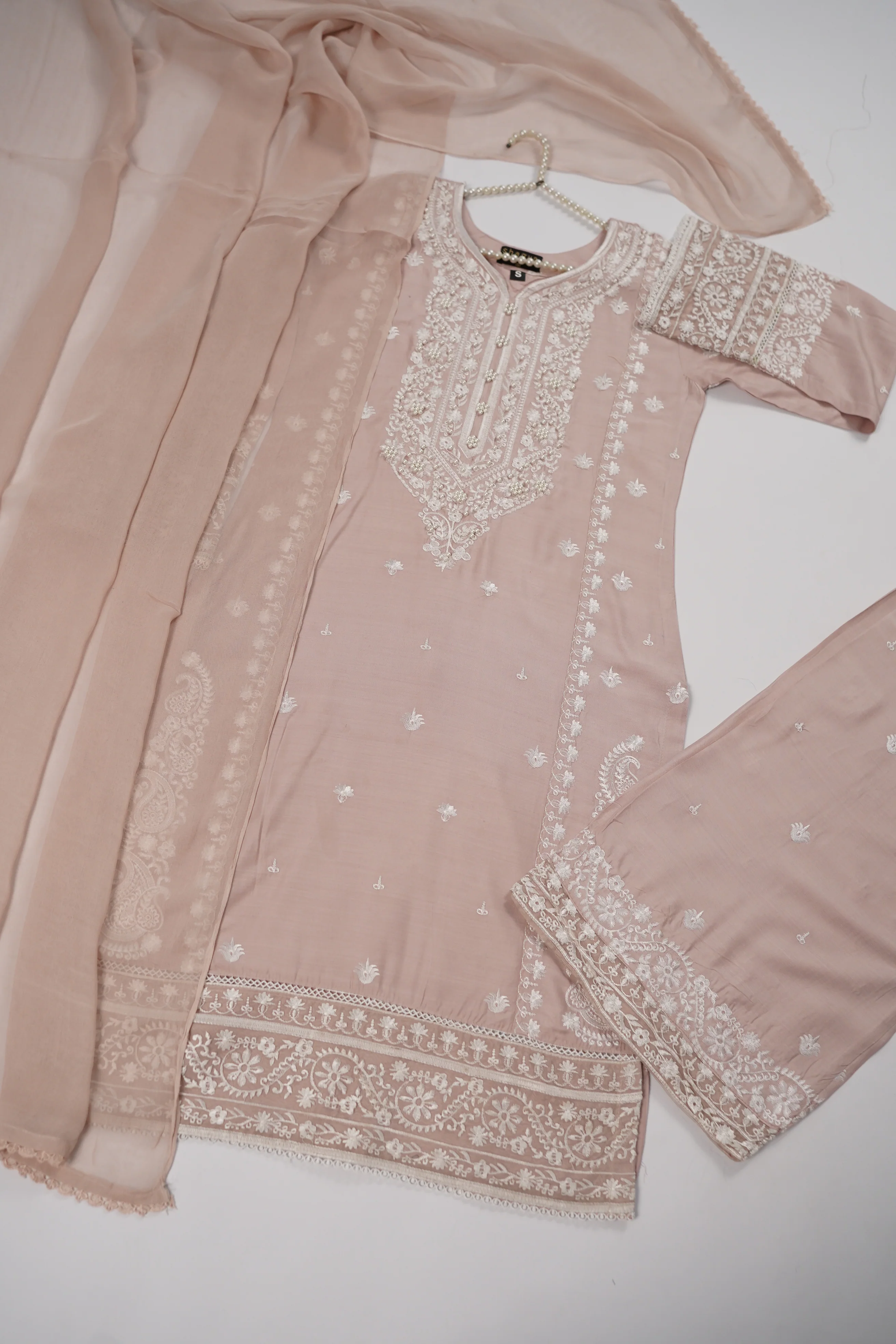 Rang-e-Noor Eid Collection UB-25 - Image 6