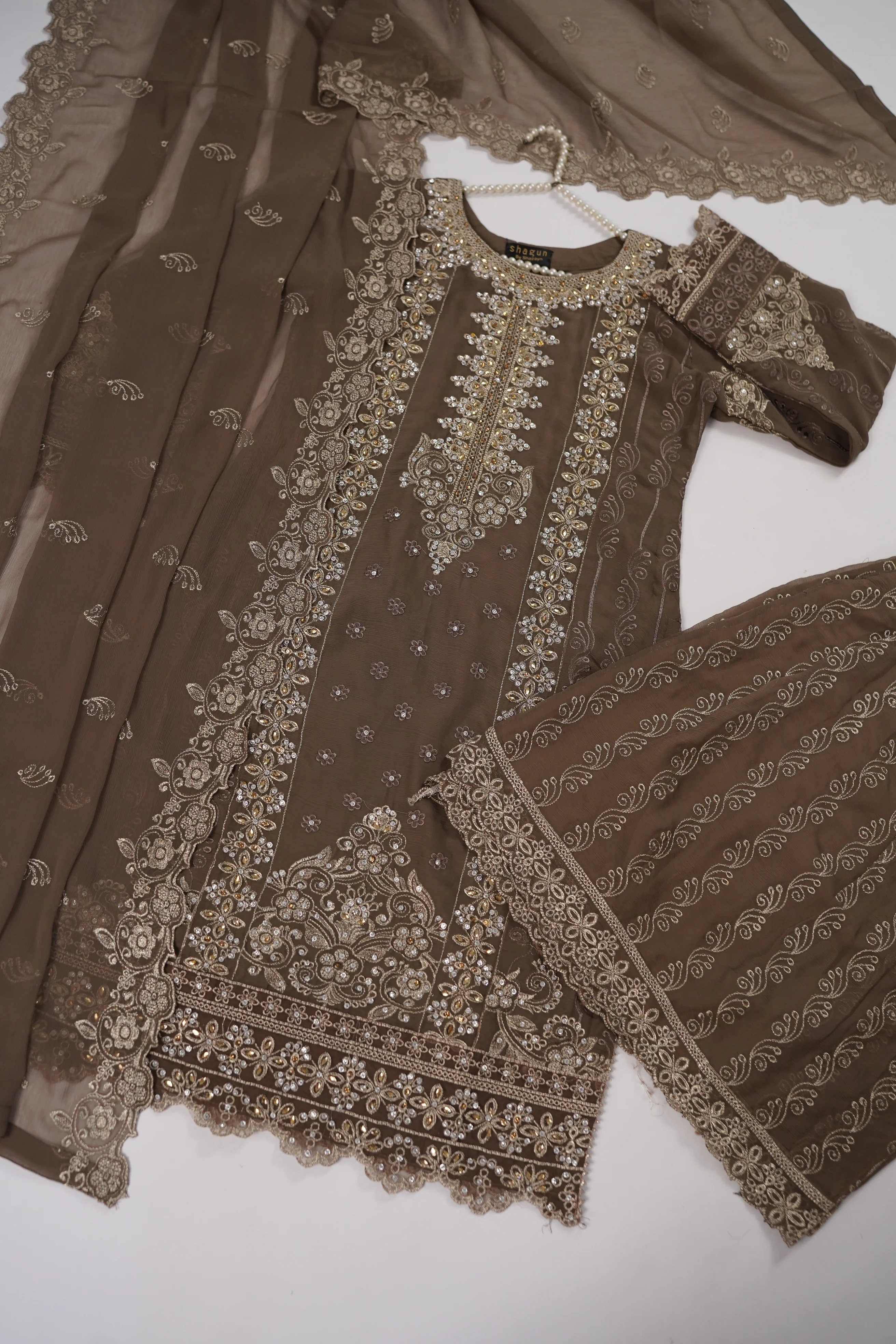 Rang-e-Noor Eid Collection UB-32 - Image 10