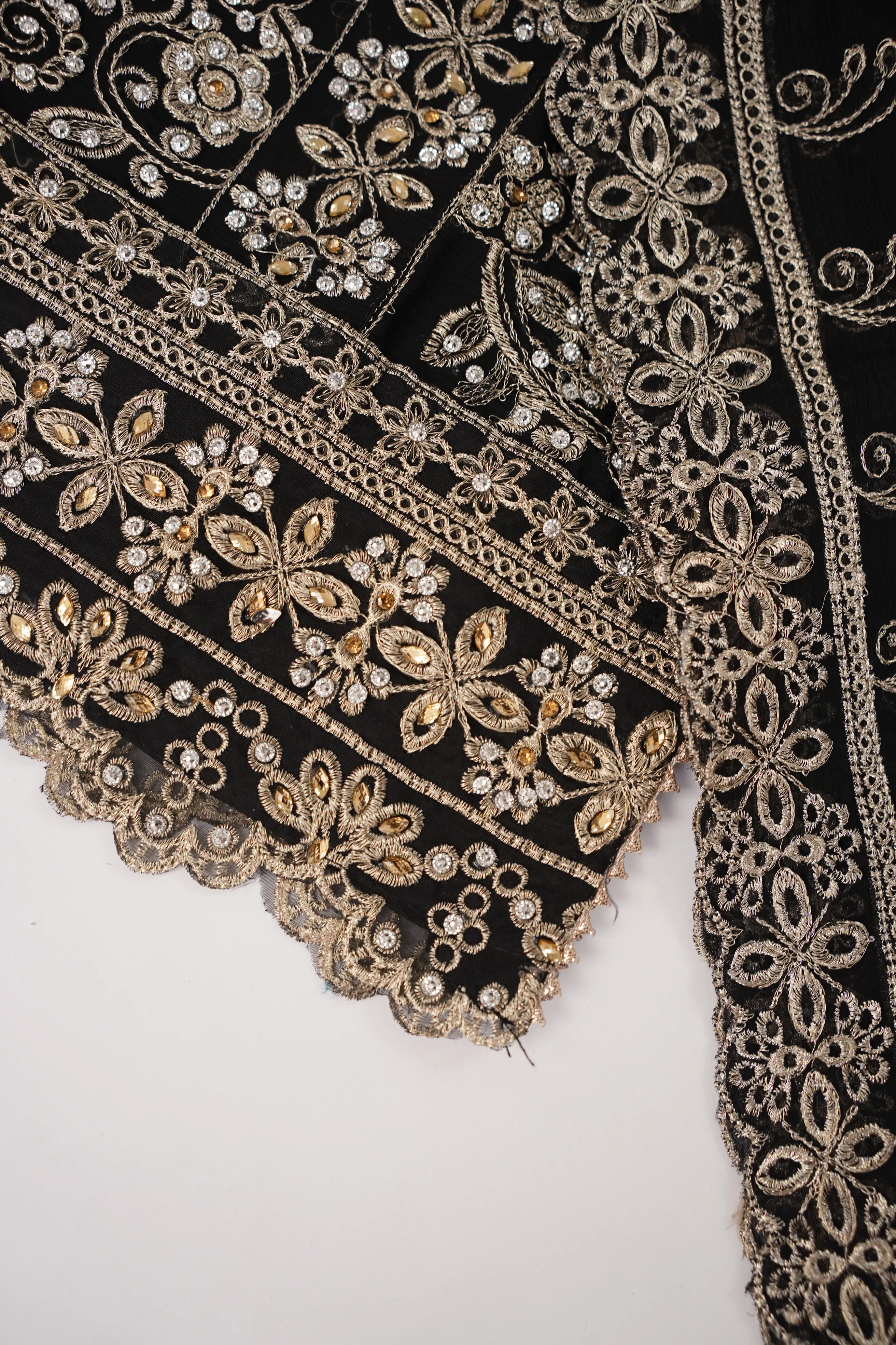 Rang-e-Noor Eid Collection UB-34 - Image 8