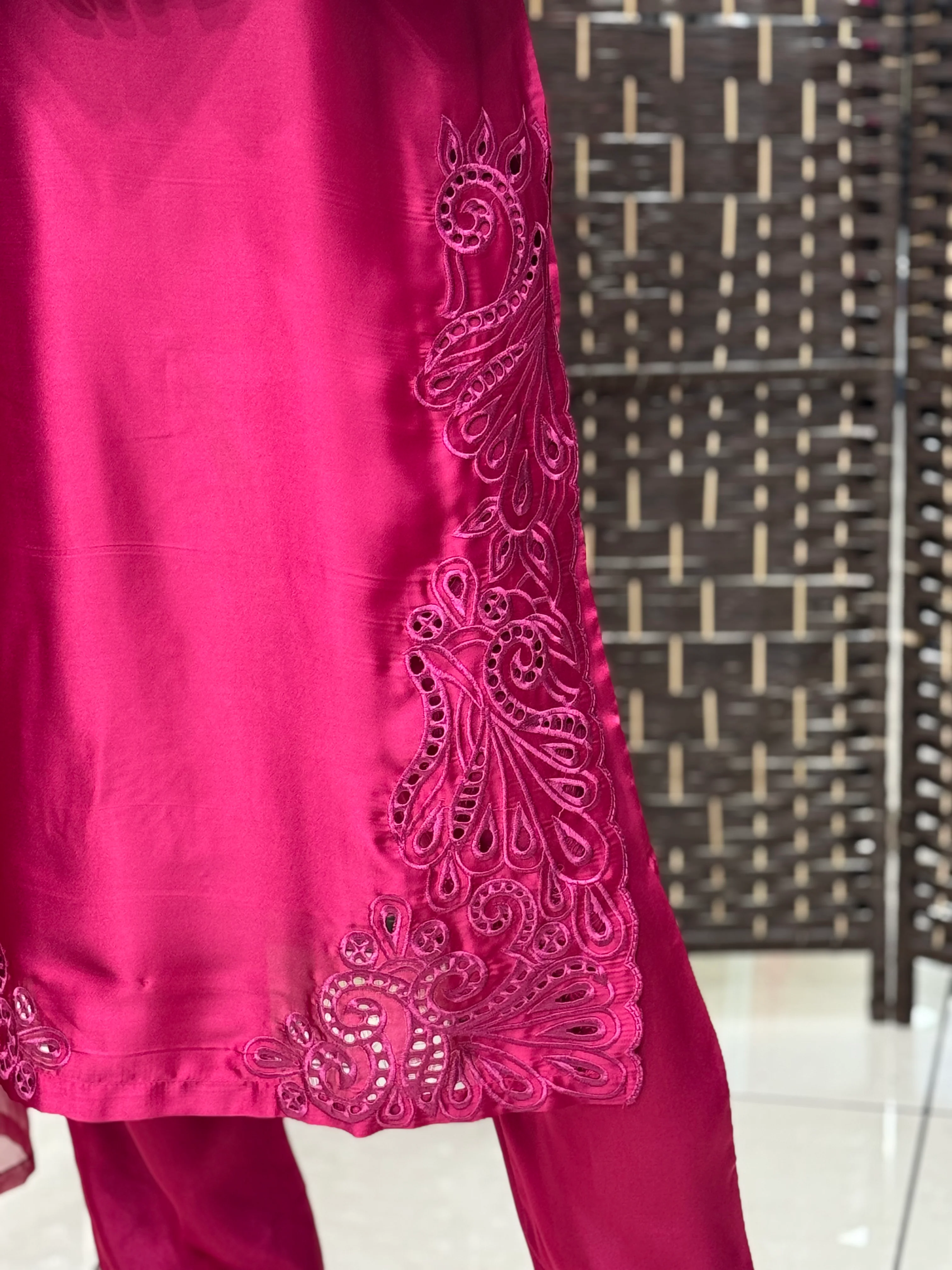Rang-e-Noor Eid Collection ZX-04 - Image 4
