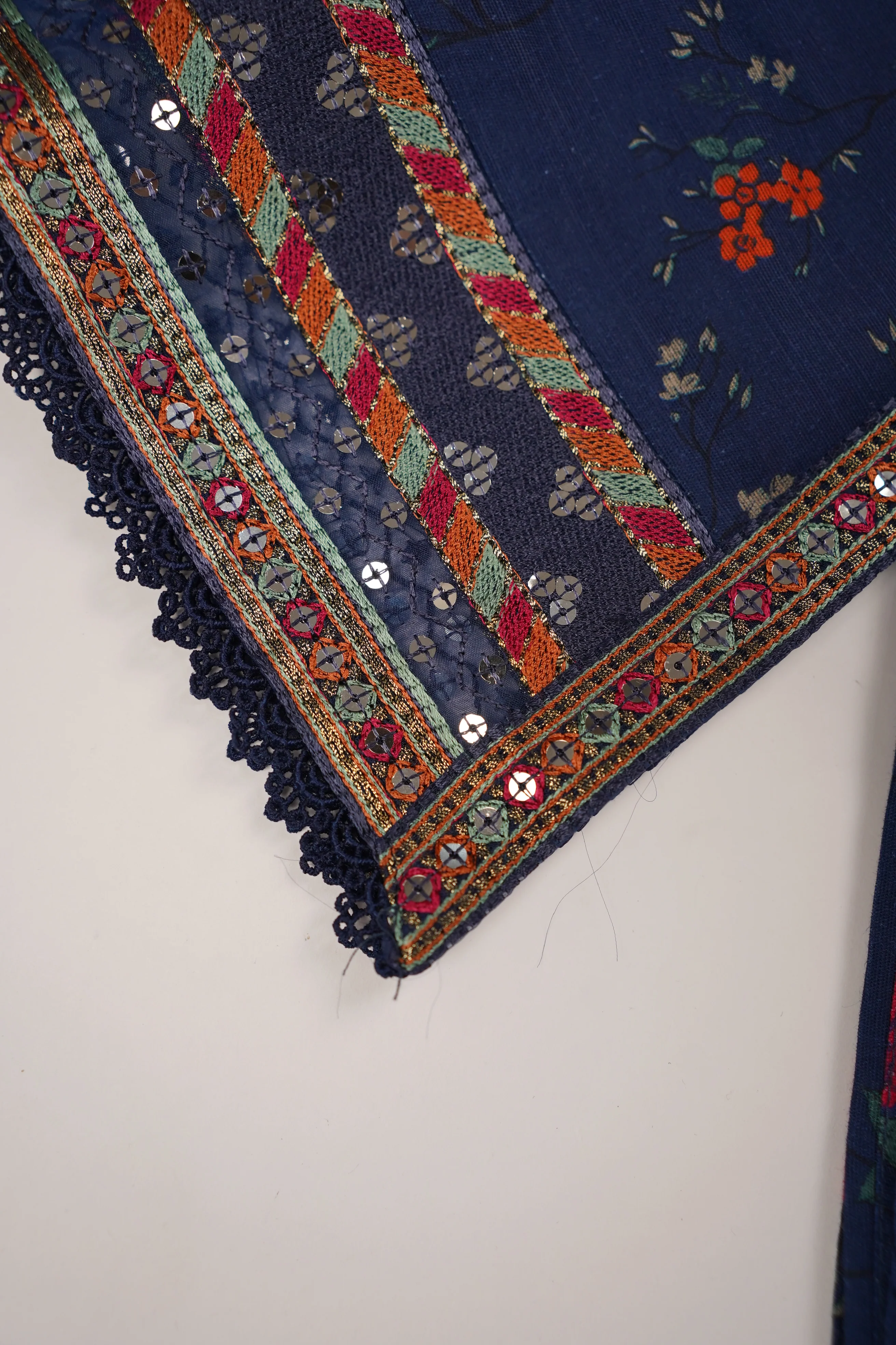 SADA BAHAR Khaddar 3 PCS Collection TK-04 - Image 7