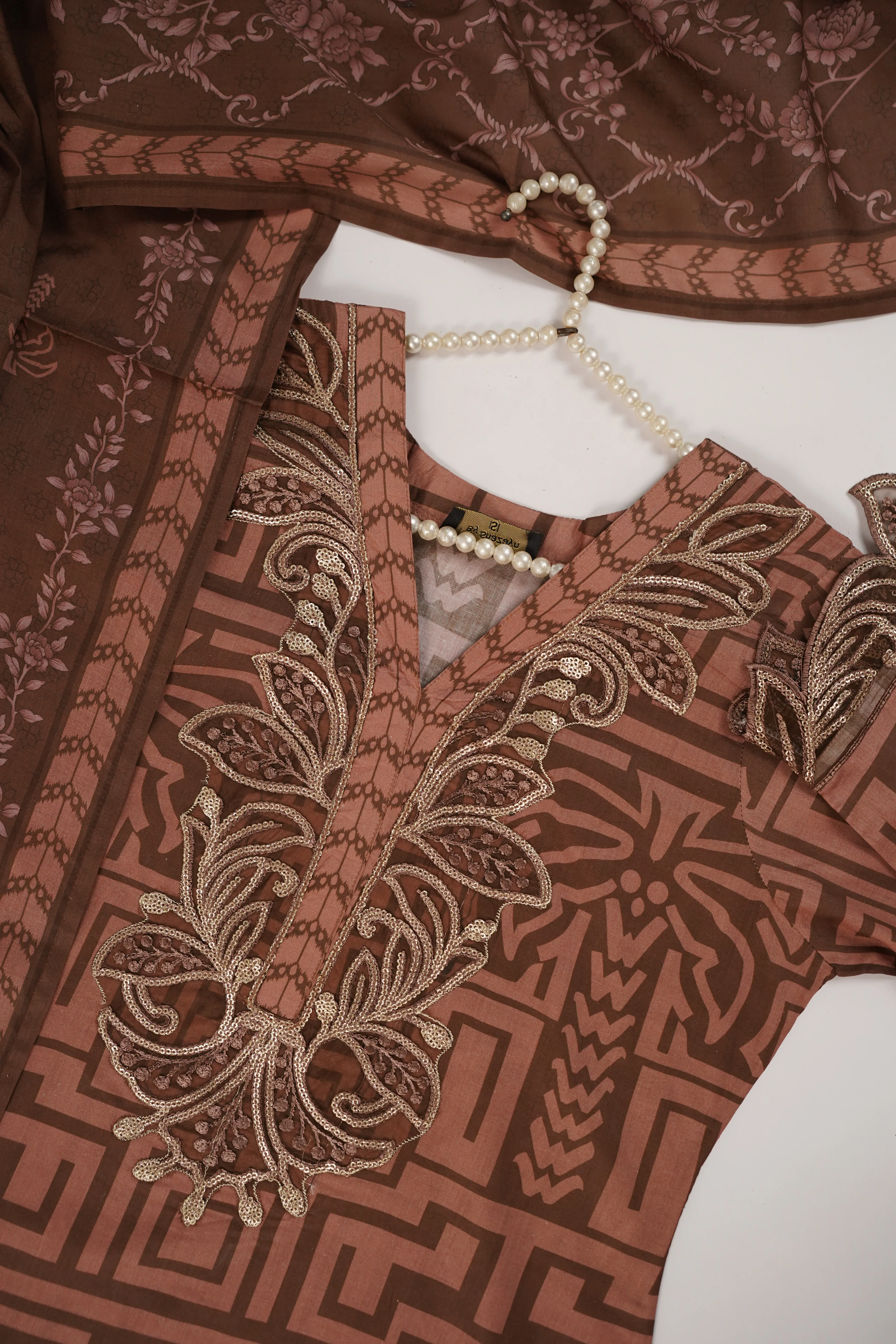 Shagun Exclusive Embroidery Eid Collection jkz-04 - Image 3
