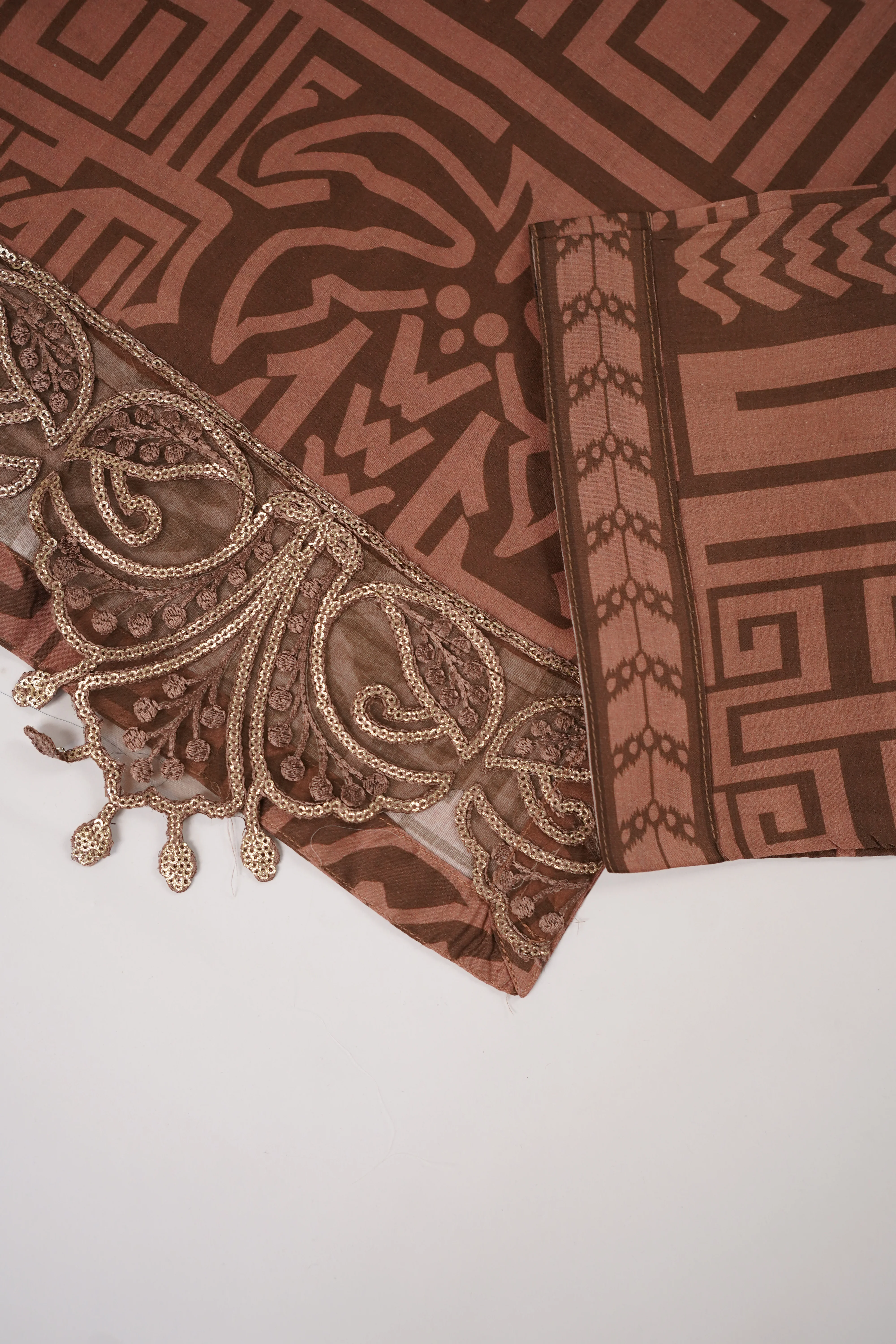 Shagun Exclusive Embroidery Eid Collection jkz-04 - Image 6