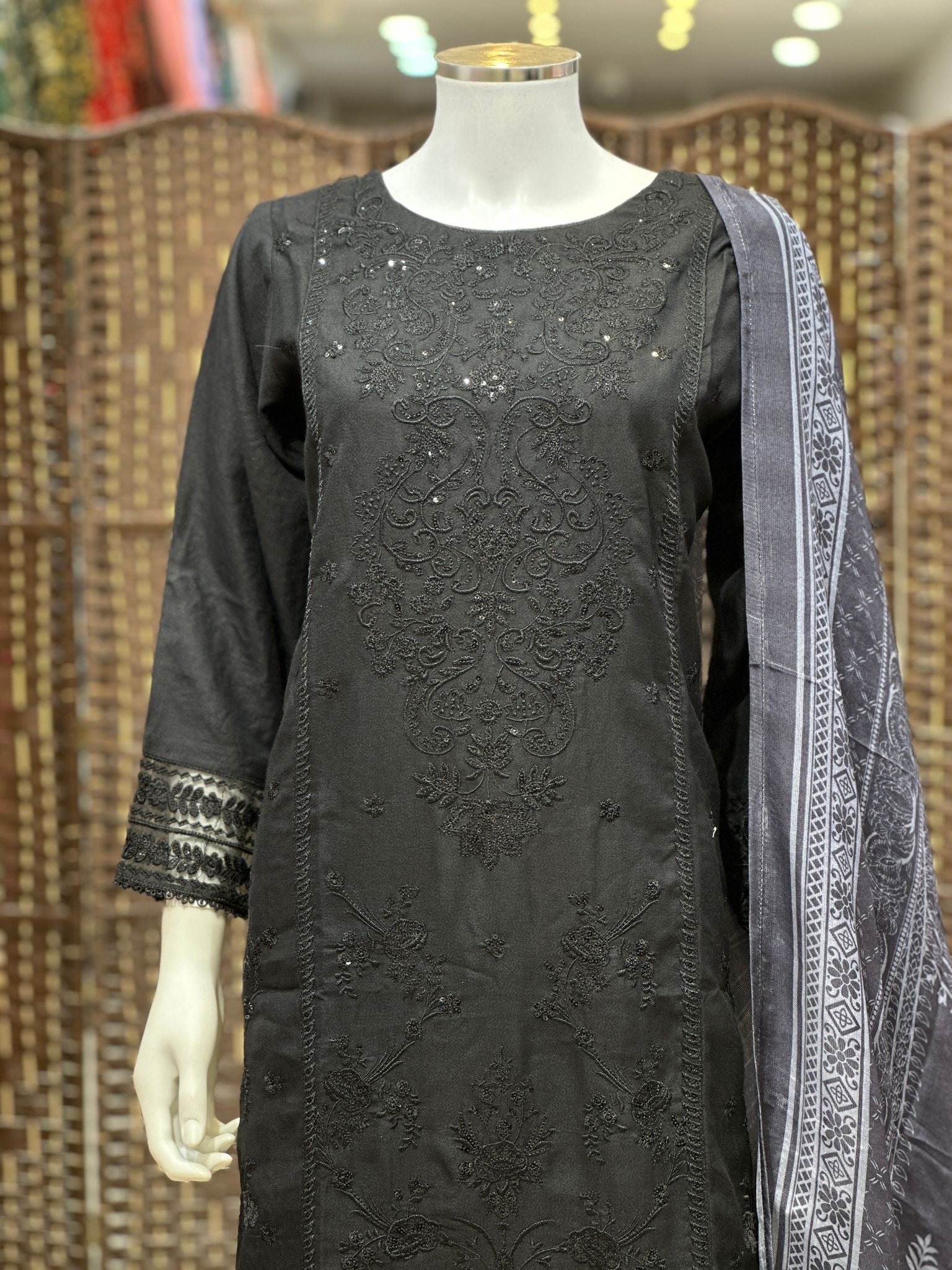Shagun Exclusive Embroidery Collection ZT-04 - Image 4