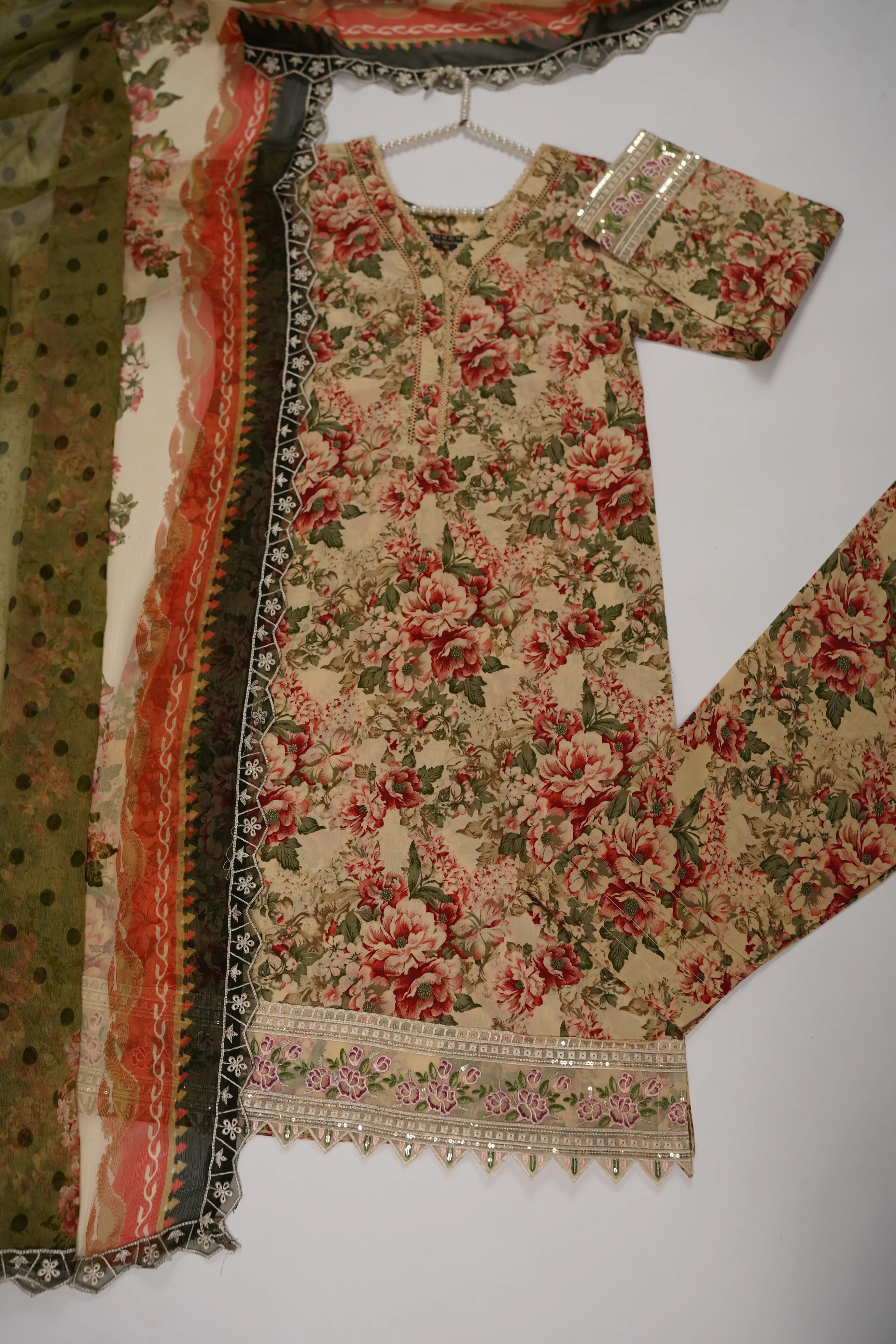 Shagun Exclusive Embroidery Eid Collection ADS-03 - Image 6