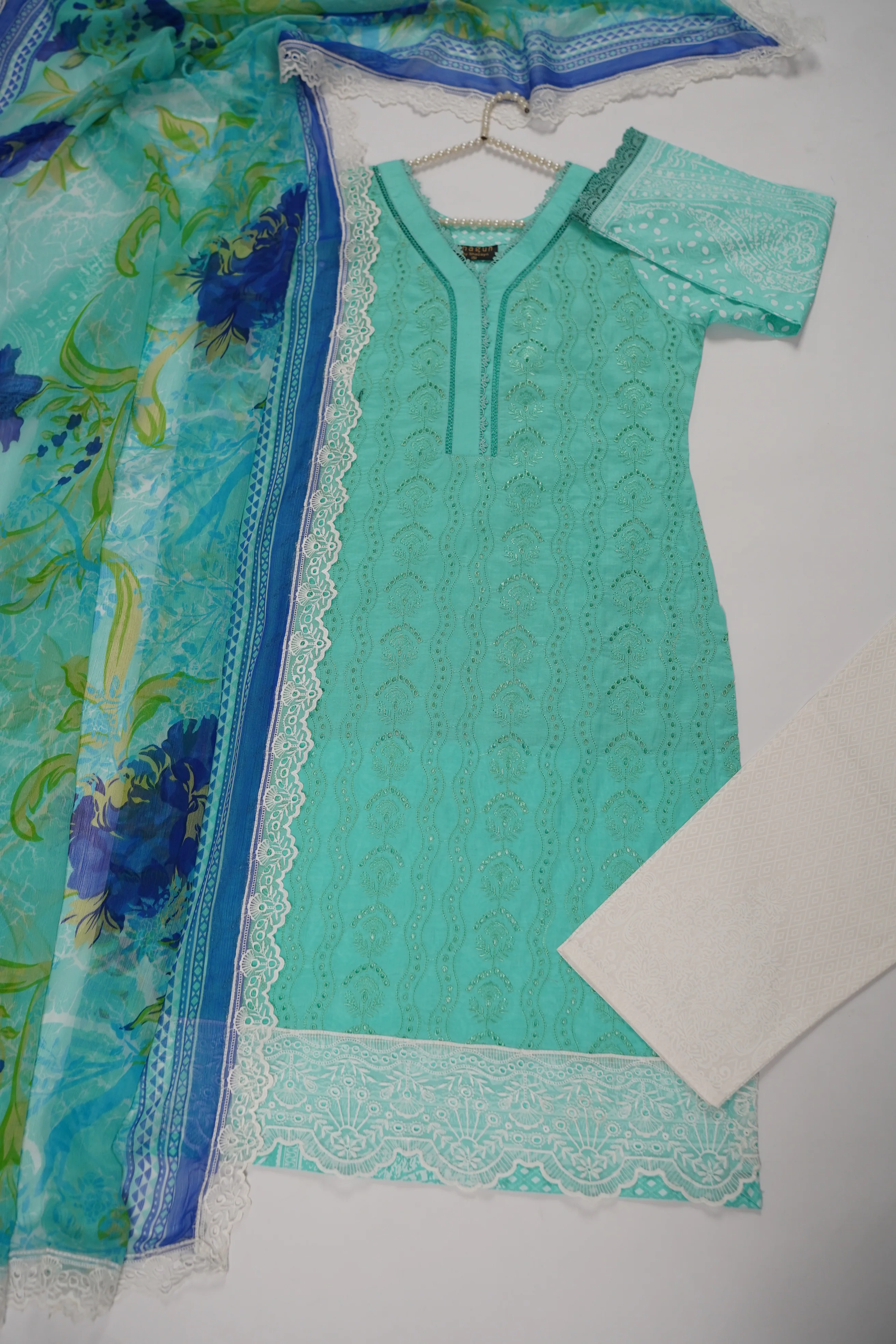 Shagun Exclusive Embroidery Eid Collection ADS-05 - Image 6