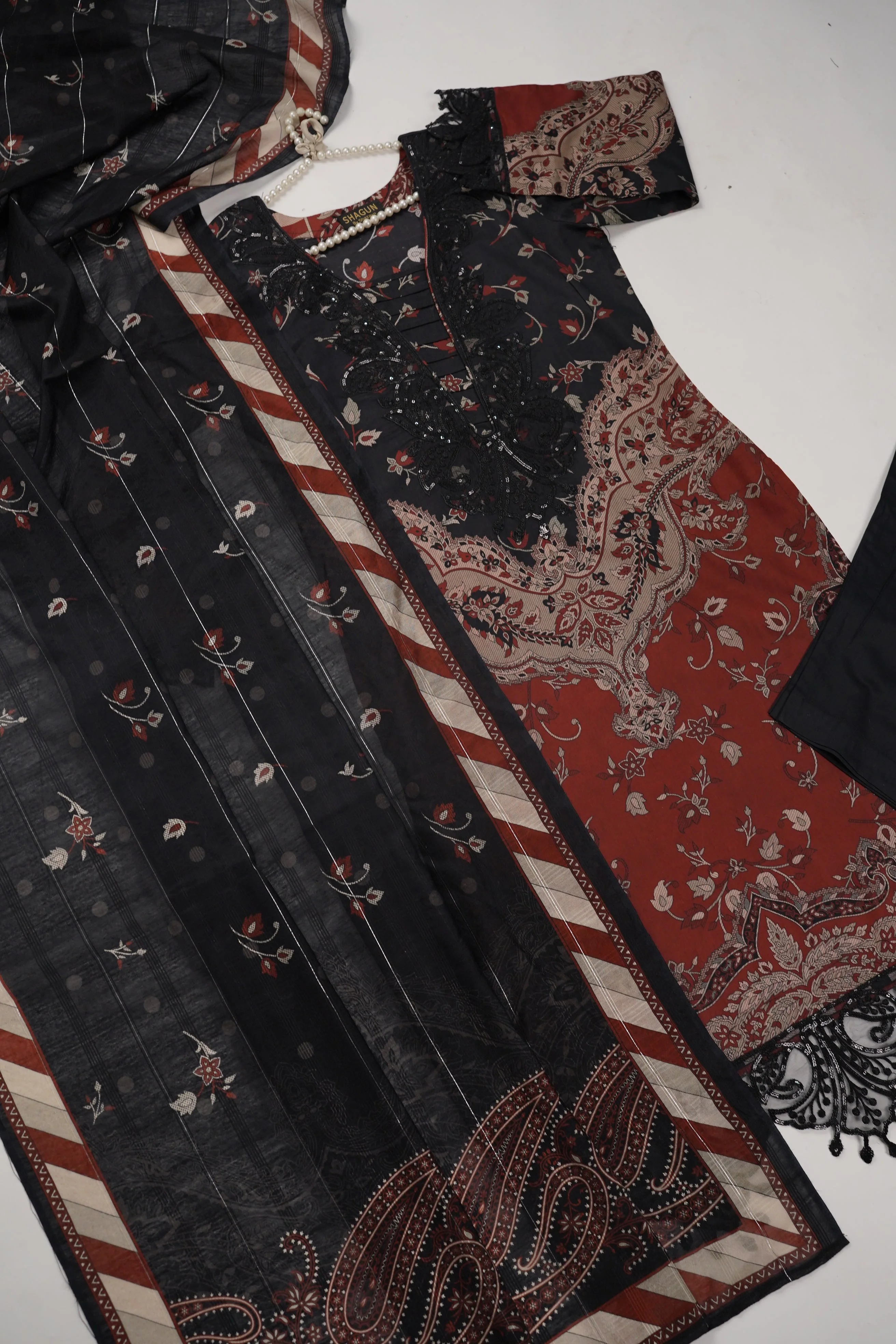 Shagun Exclusive Maria b Inspired Lawn Eid Collection 2025 MS-001 - Image 4
