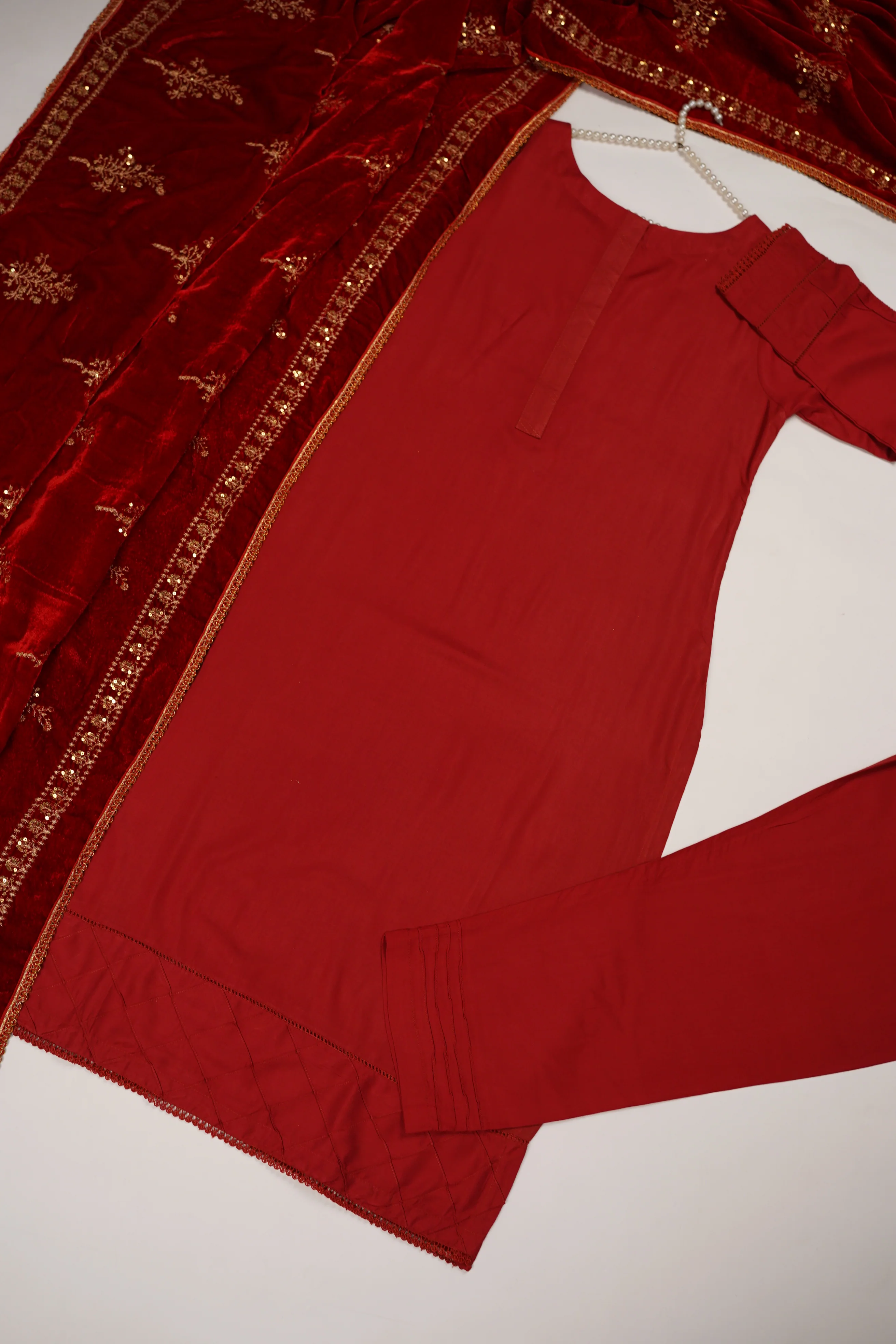 Shagun Linen Collection With Velvet Shawl YT-01 - Image 6