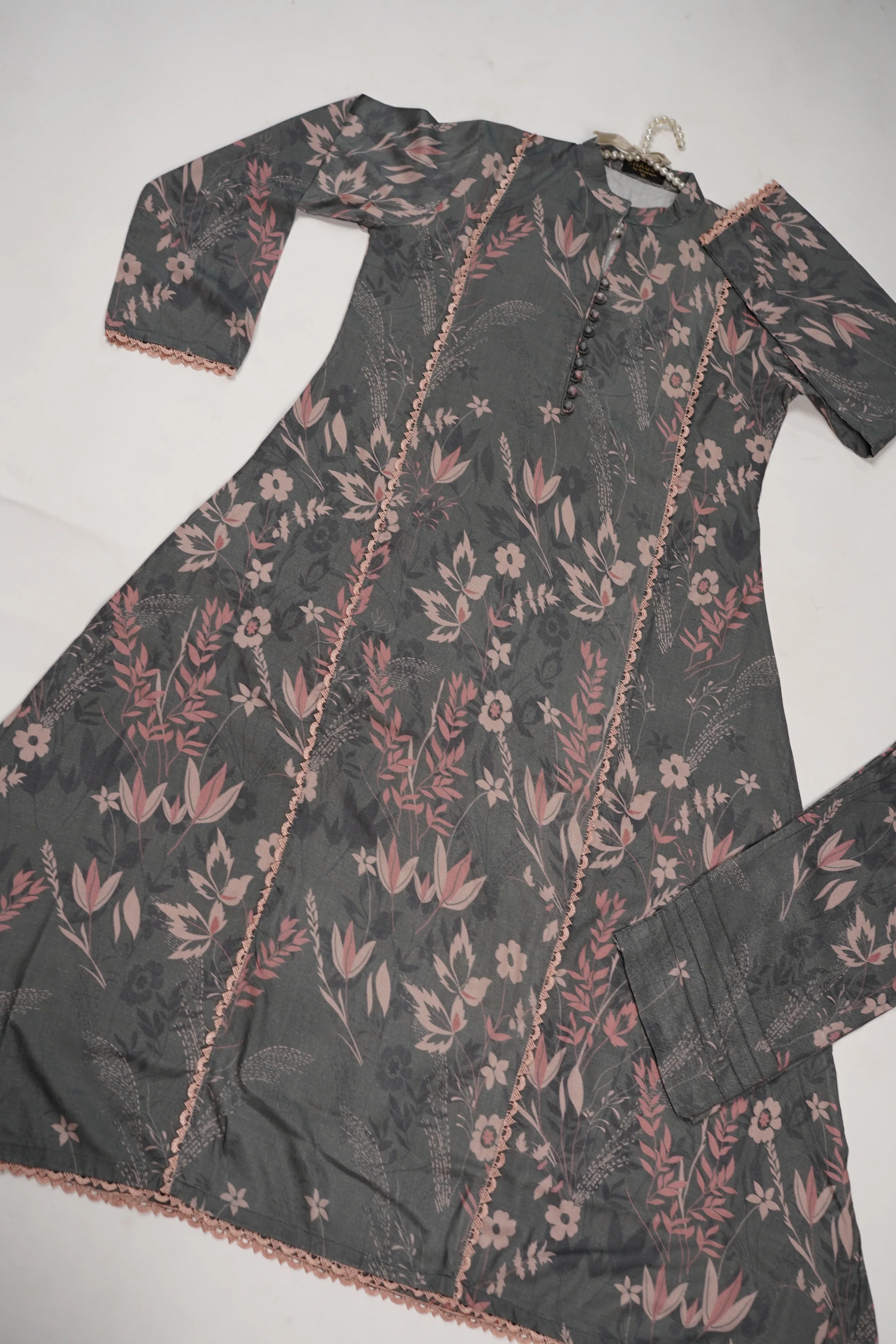 Shagun Exclusive Maxi  Eid Collection 2025 sb-001 - Image 5