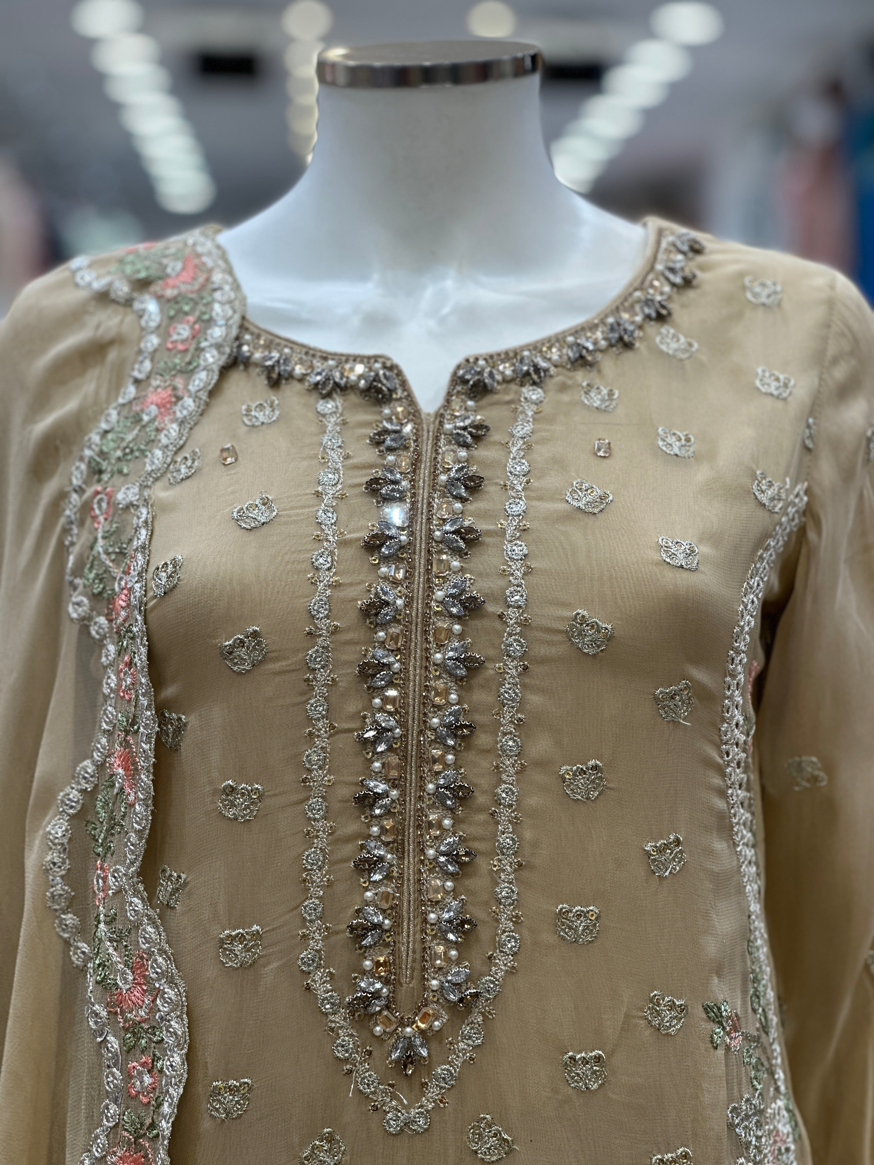 Shagun Exclusive Party Wear 3Pcs (Crushed Trouser )Suit -SE-03 - Image 3