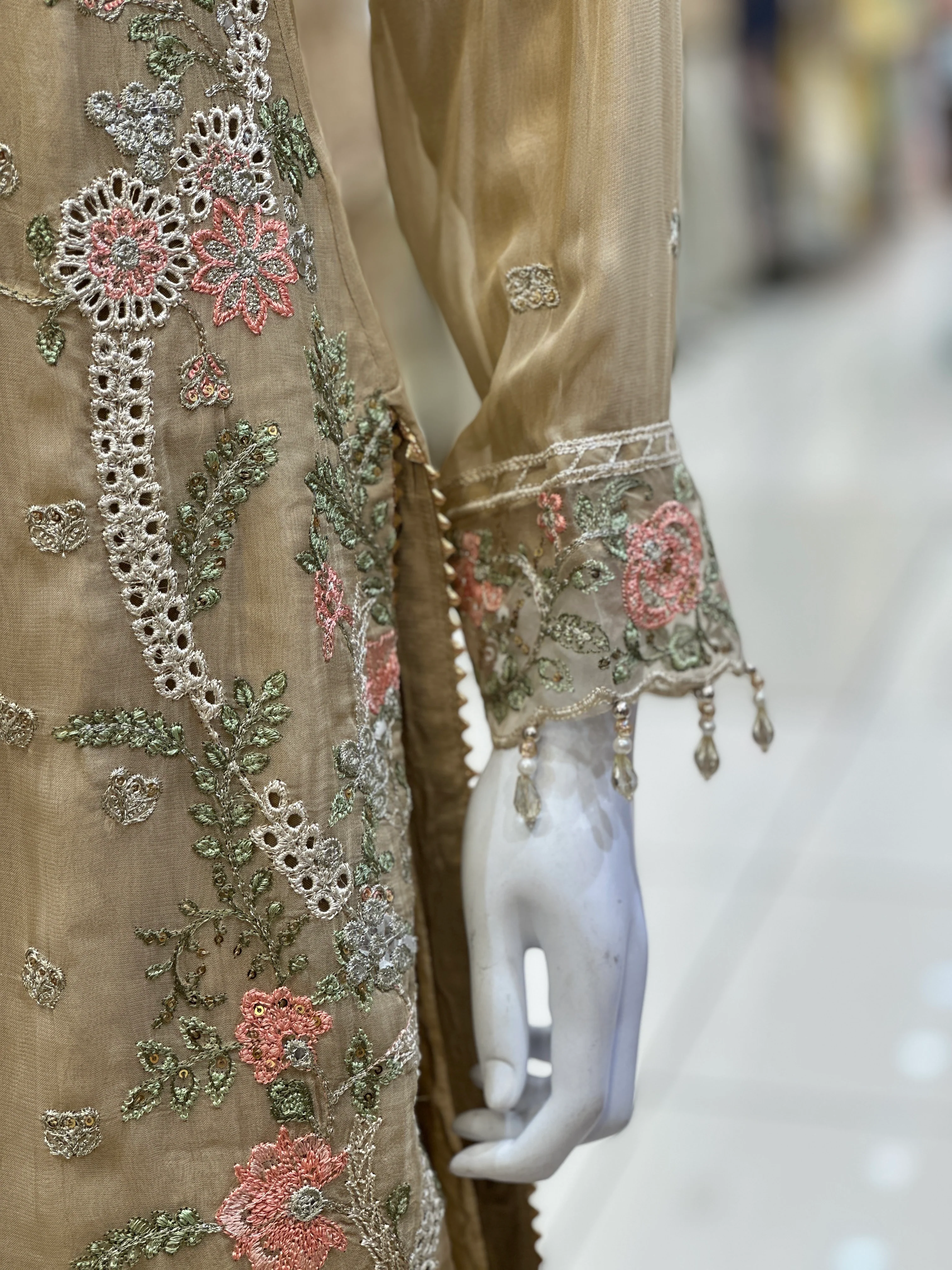 Shagun Exclusive Party Wear 3Pcs (Crushed Trouser )Suit -SE-03 - Image 4