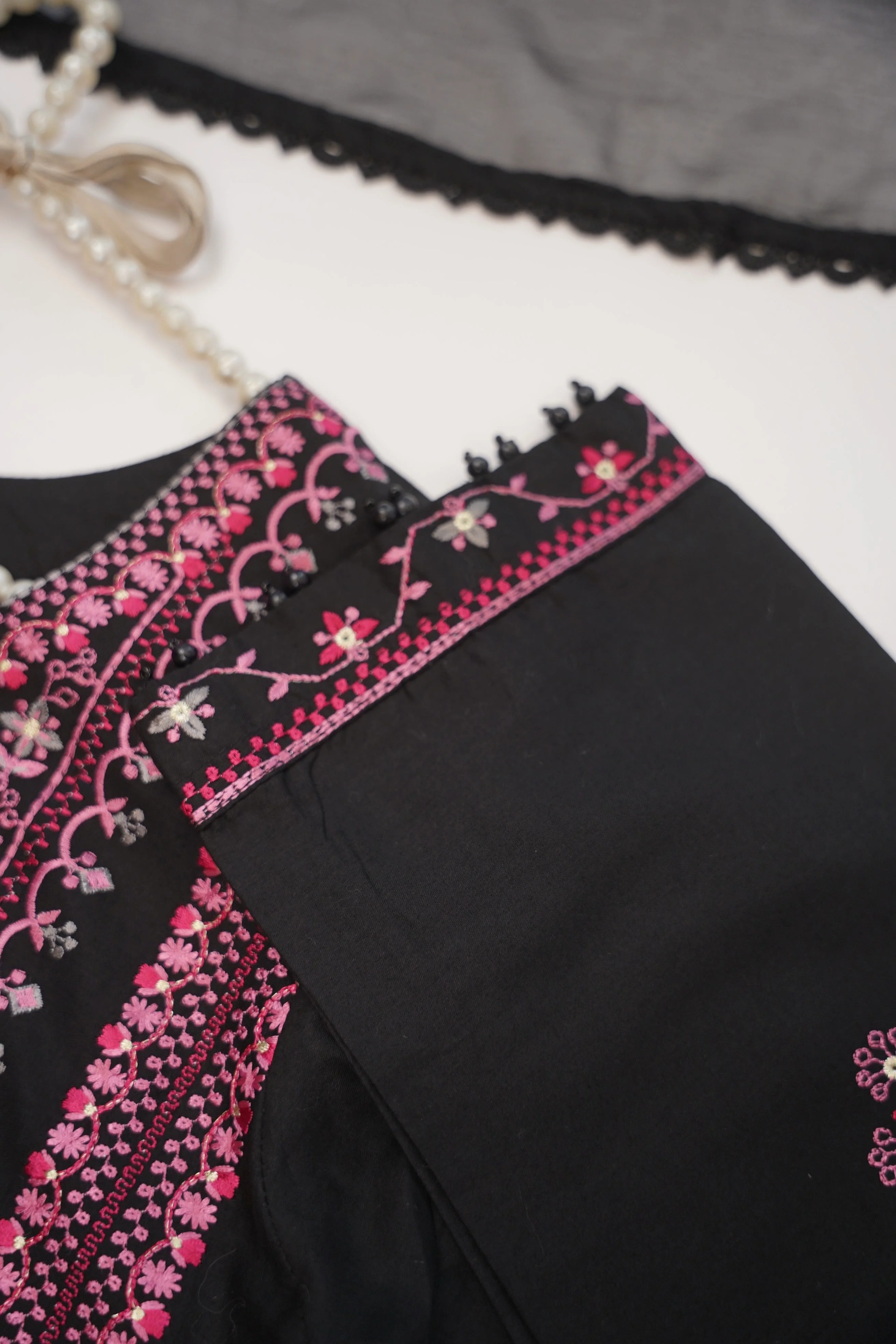 shagun exclusive plazo trouser lawn collection vol 2 HD-05 - Image 4