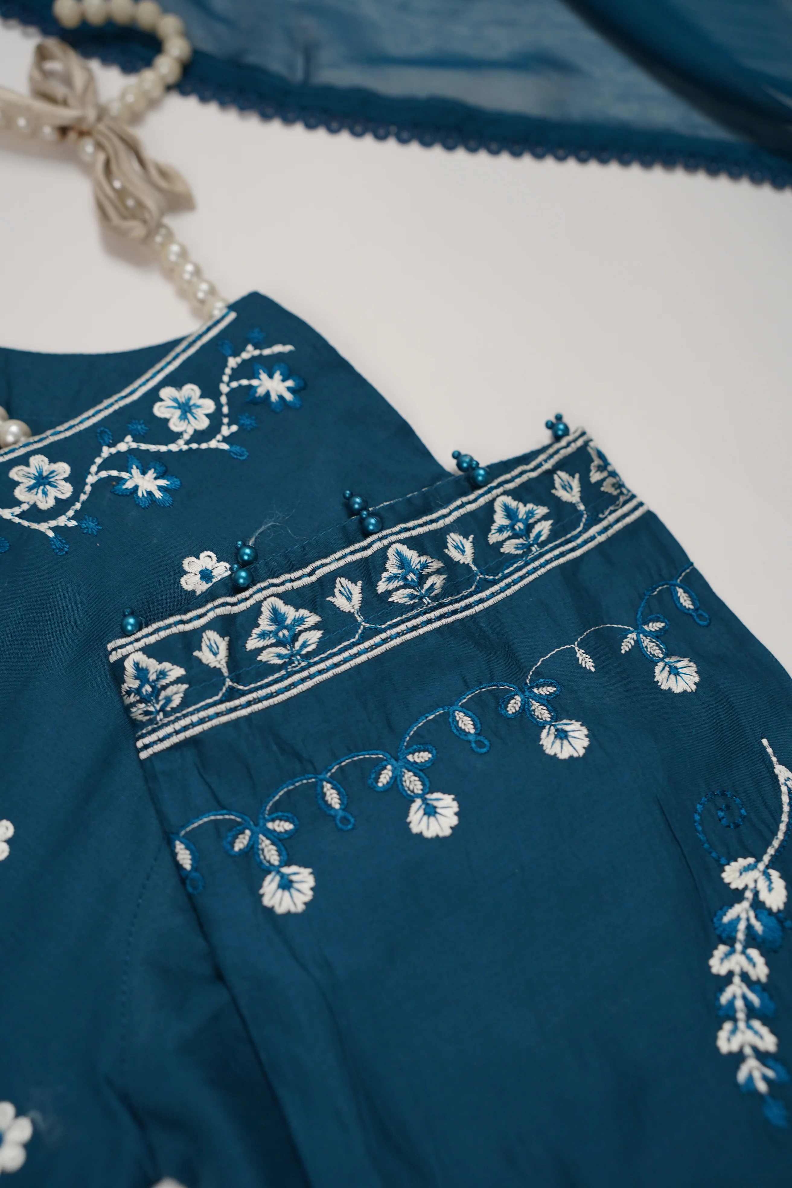 shagun exclusive plazo trouser lawn collection vol 2 HD-08 - Image 4