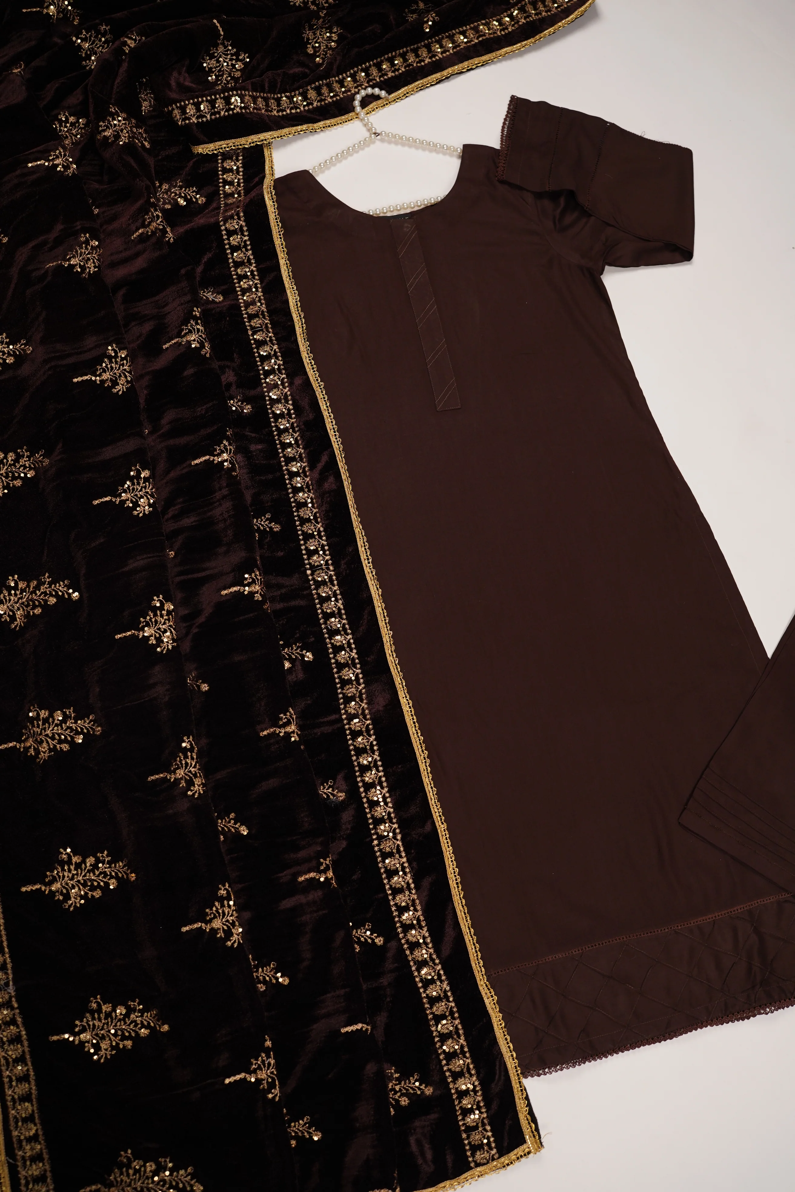 Shagun Linen Collection With Velvet Shawl YT-03 - Image 2