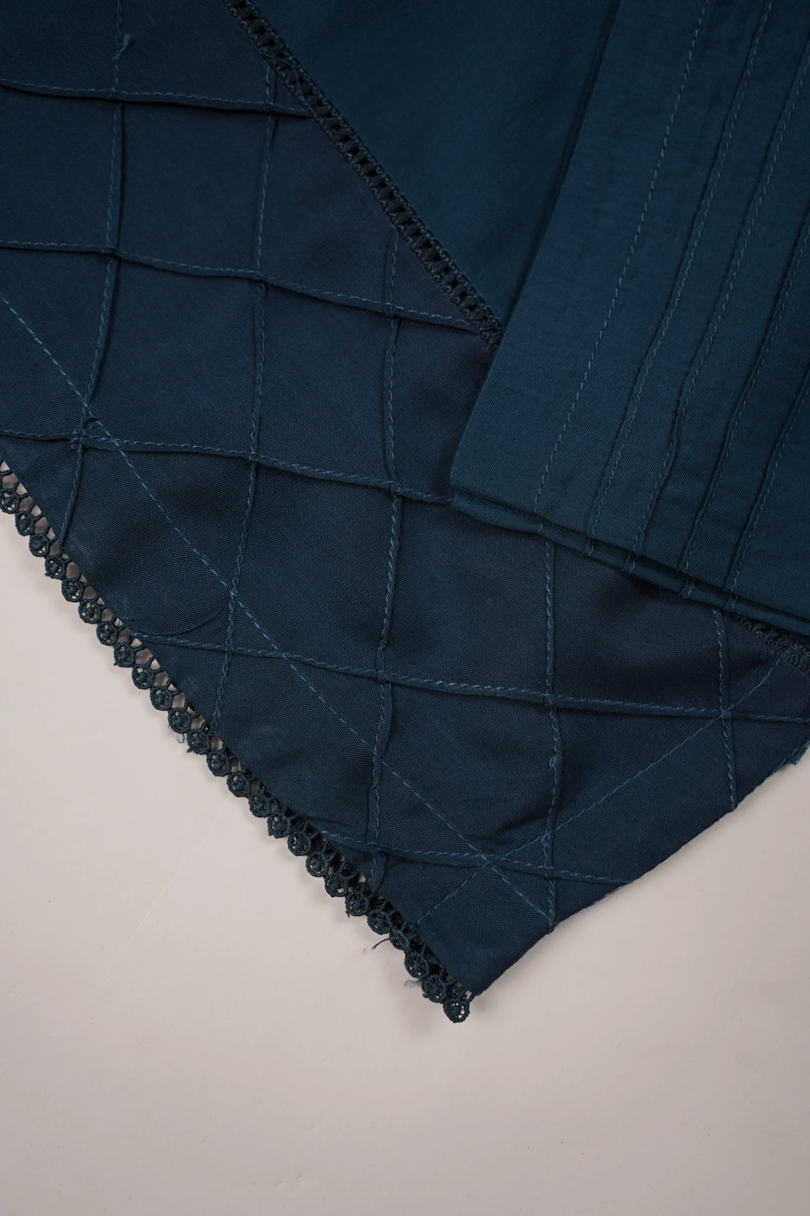Shagun Linen Collection With Velvet Shawl YT-04 - Image 9
