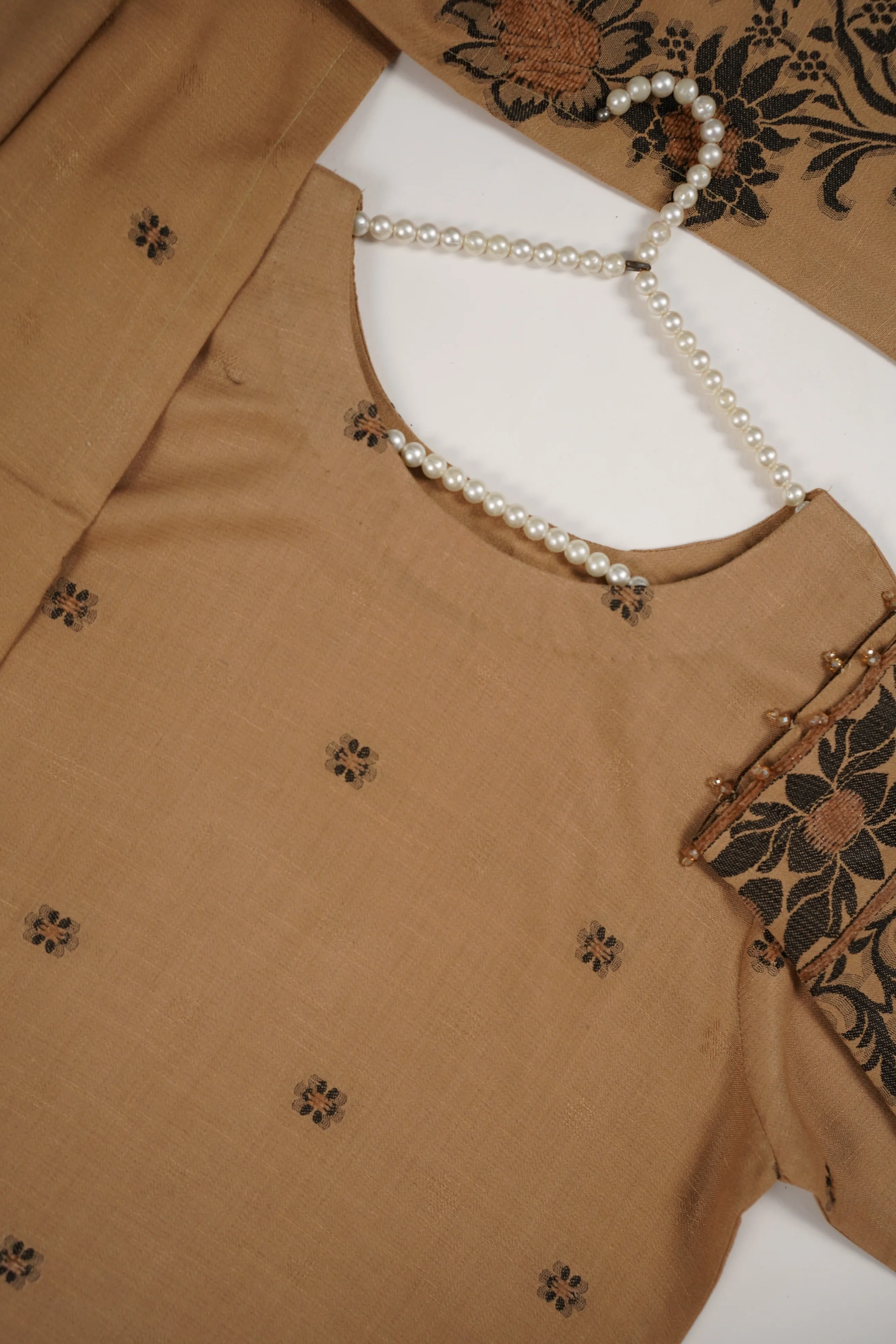 Shagun Original Designer Eid Collection AI-04 - Image 3