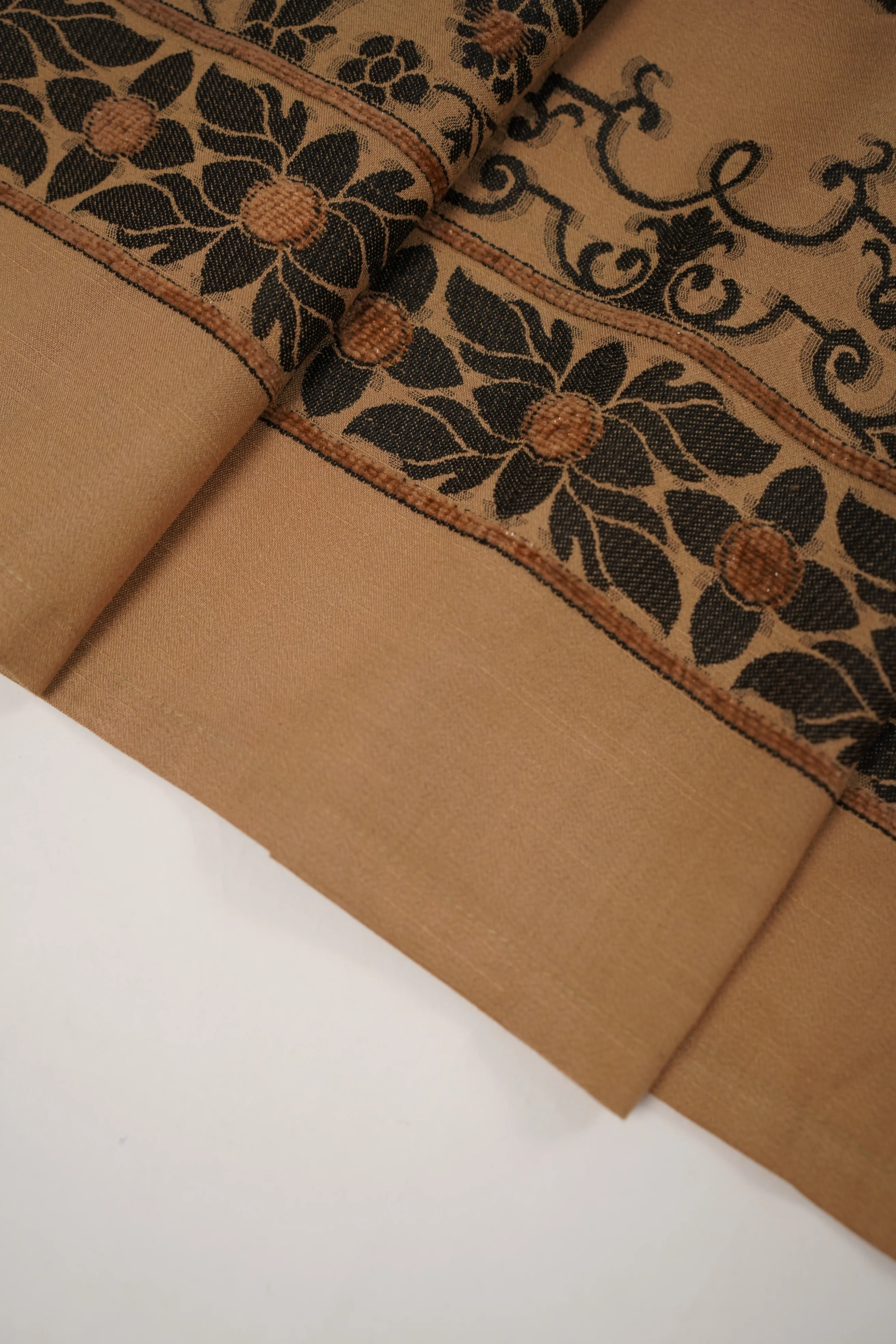 Shagun Original Designer Eid Collection AI-04 - Image 9