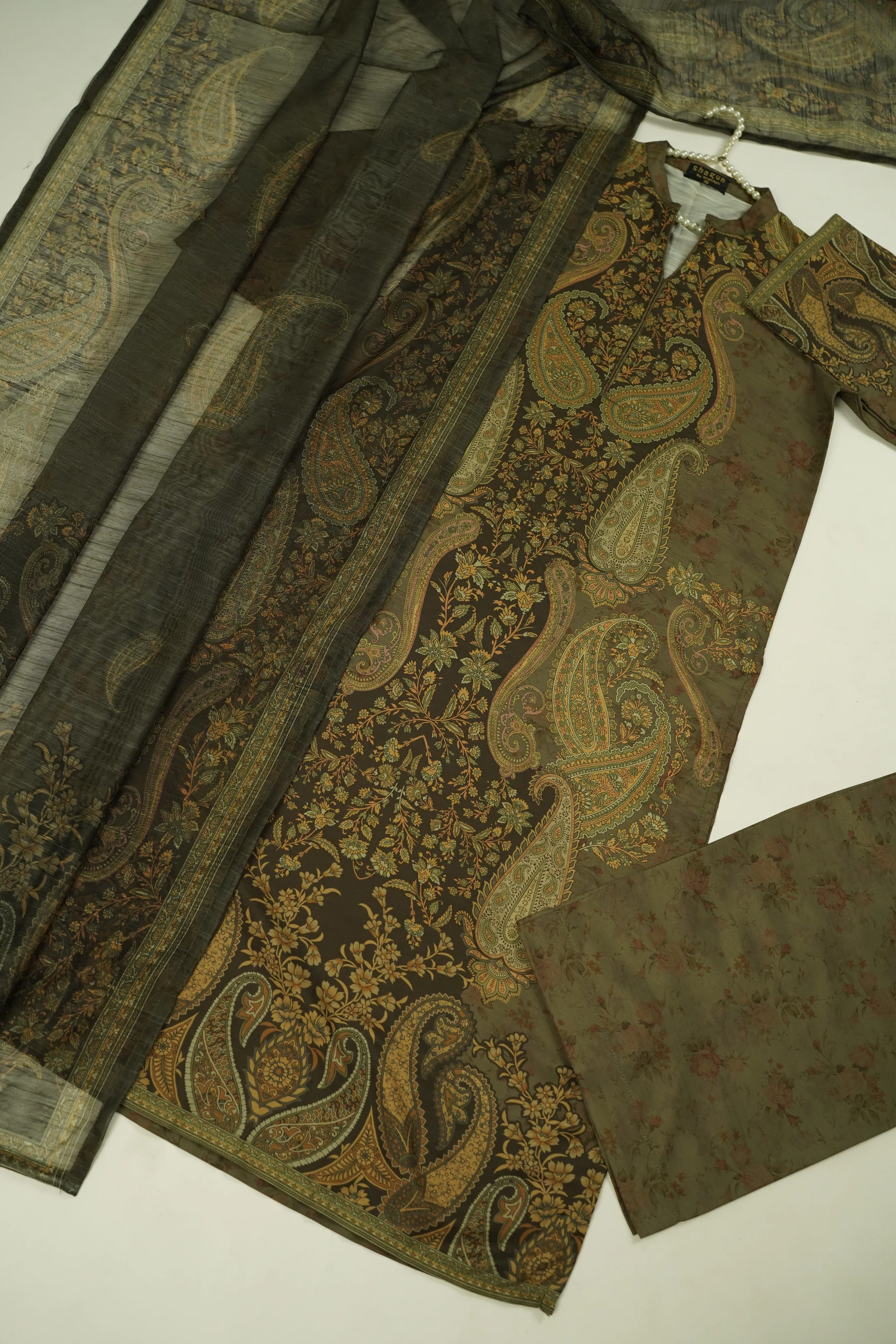 Shagun Original Designer Eid Collection ZD-04 - Image 10