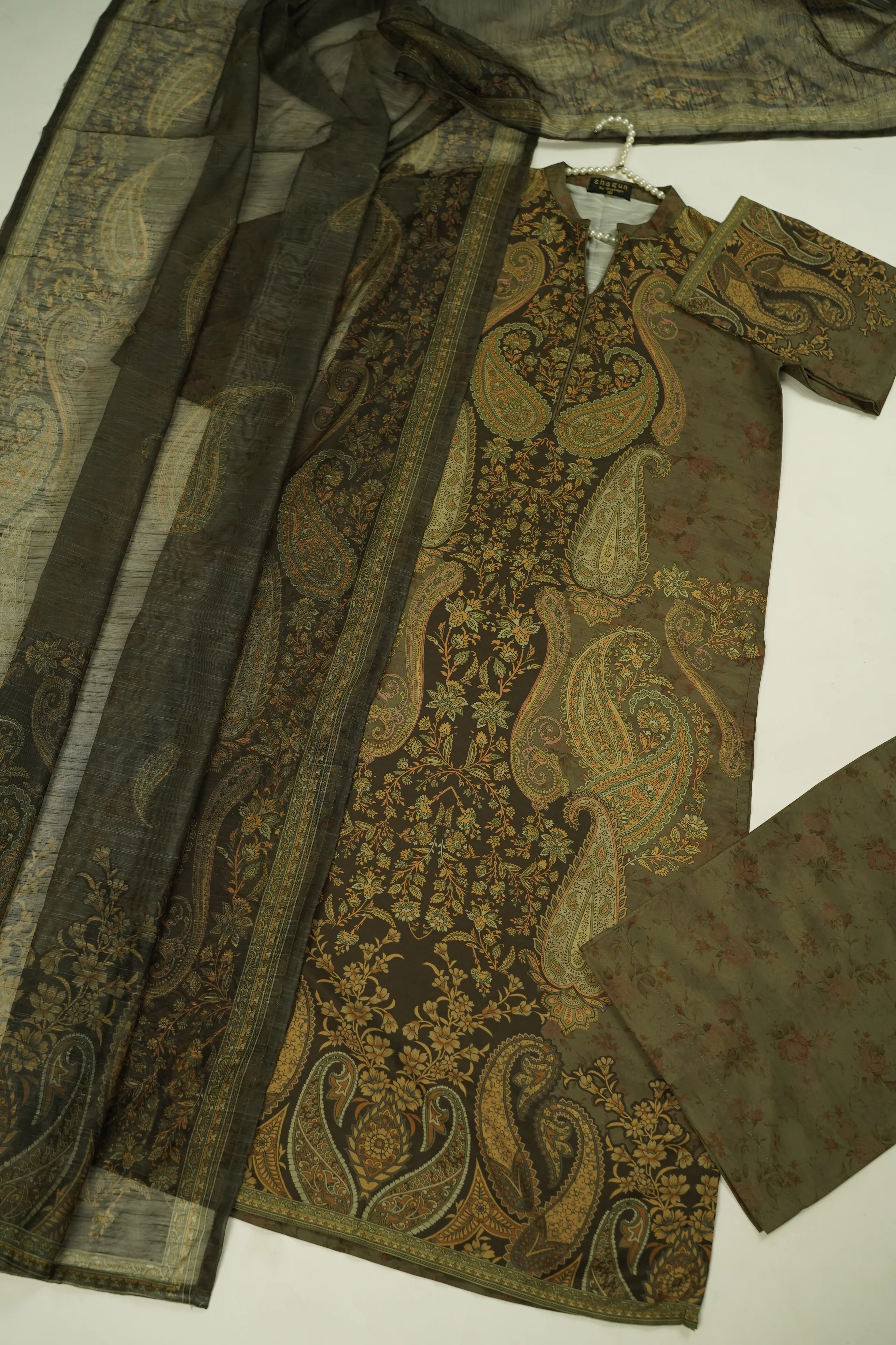 Shagun Original Designer Eid Collection ZD-04 - Image 4