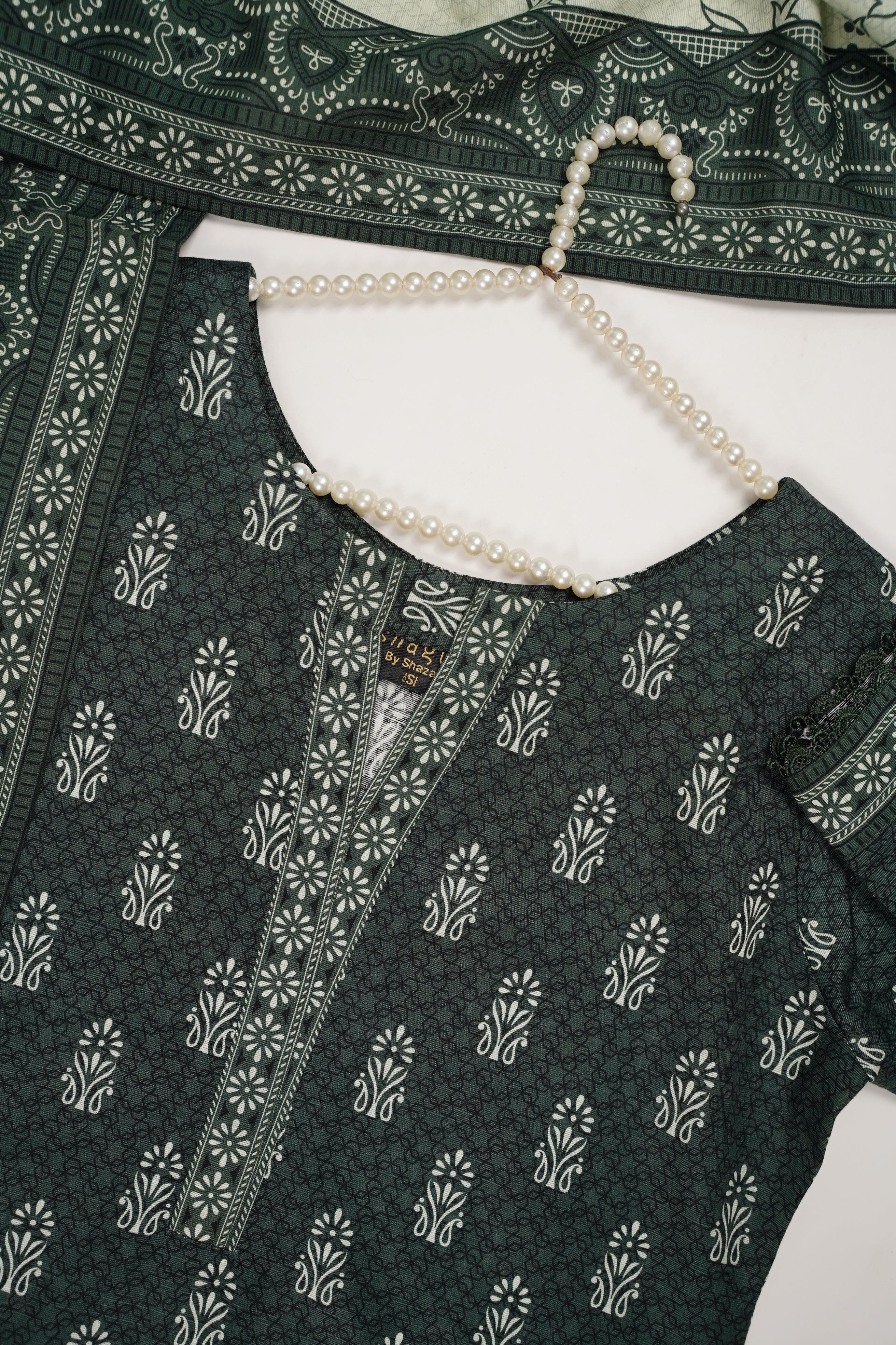 Original Tawakal khaddar 3pc collection MN-05 - Image 3